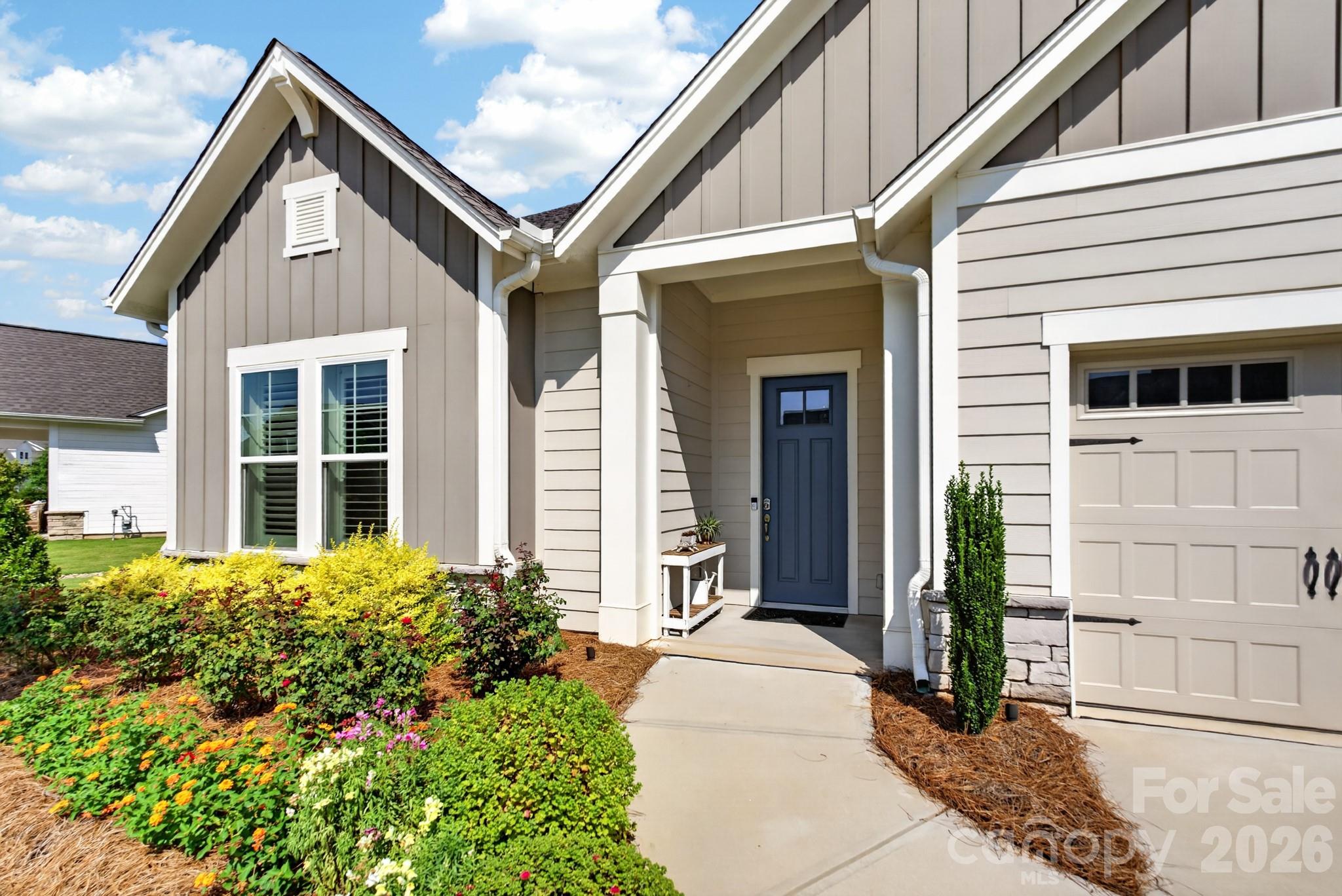 1432 Encore Ln, Waxhaw, NC 28173