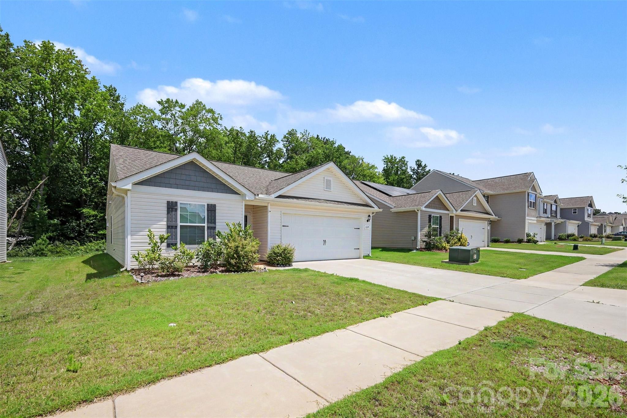 1329 Nia Rd, Charlotte, NC 28215