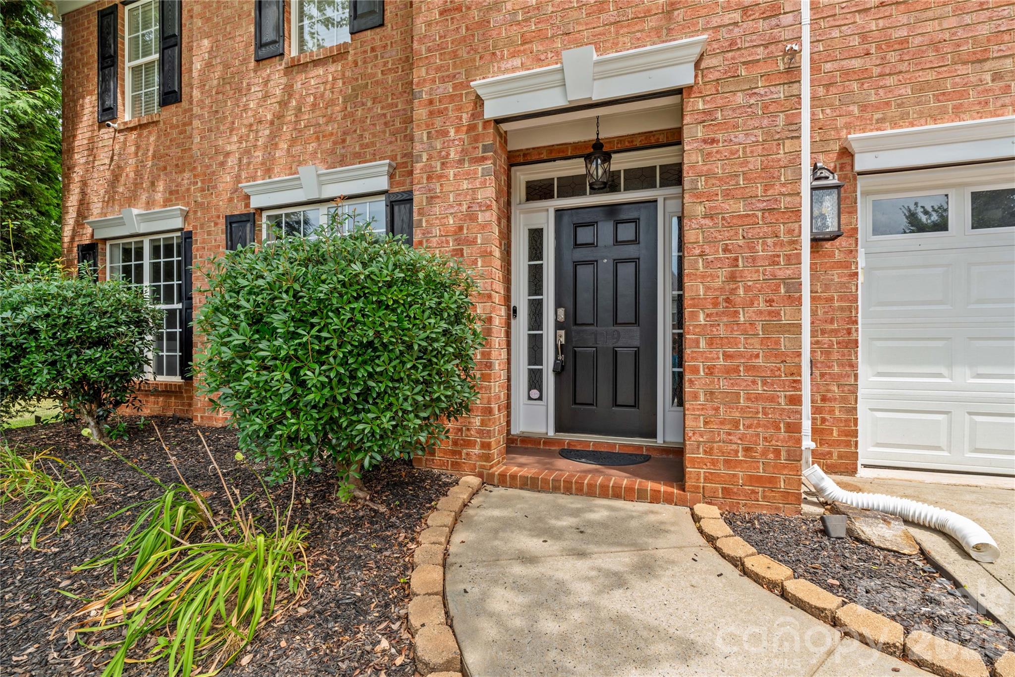 119 Middleton Pl, Mooresville, NC 28117