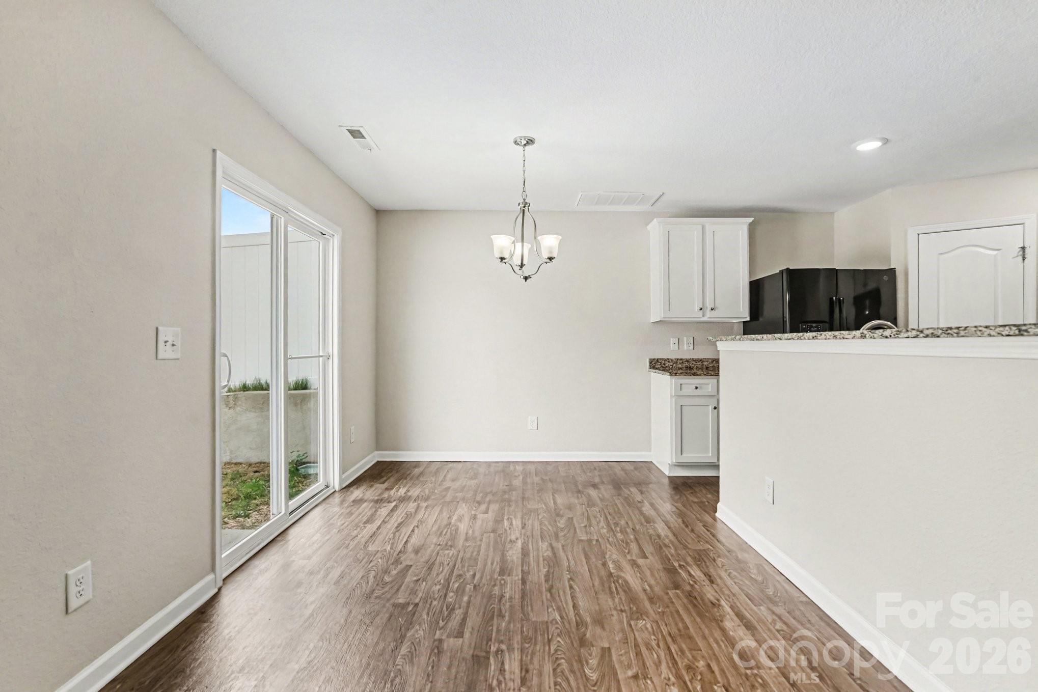 2240 Latimer Ln, Charlotte, NC 28214