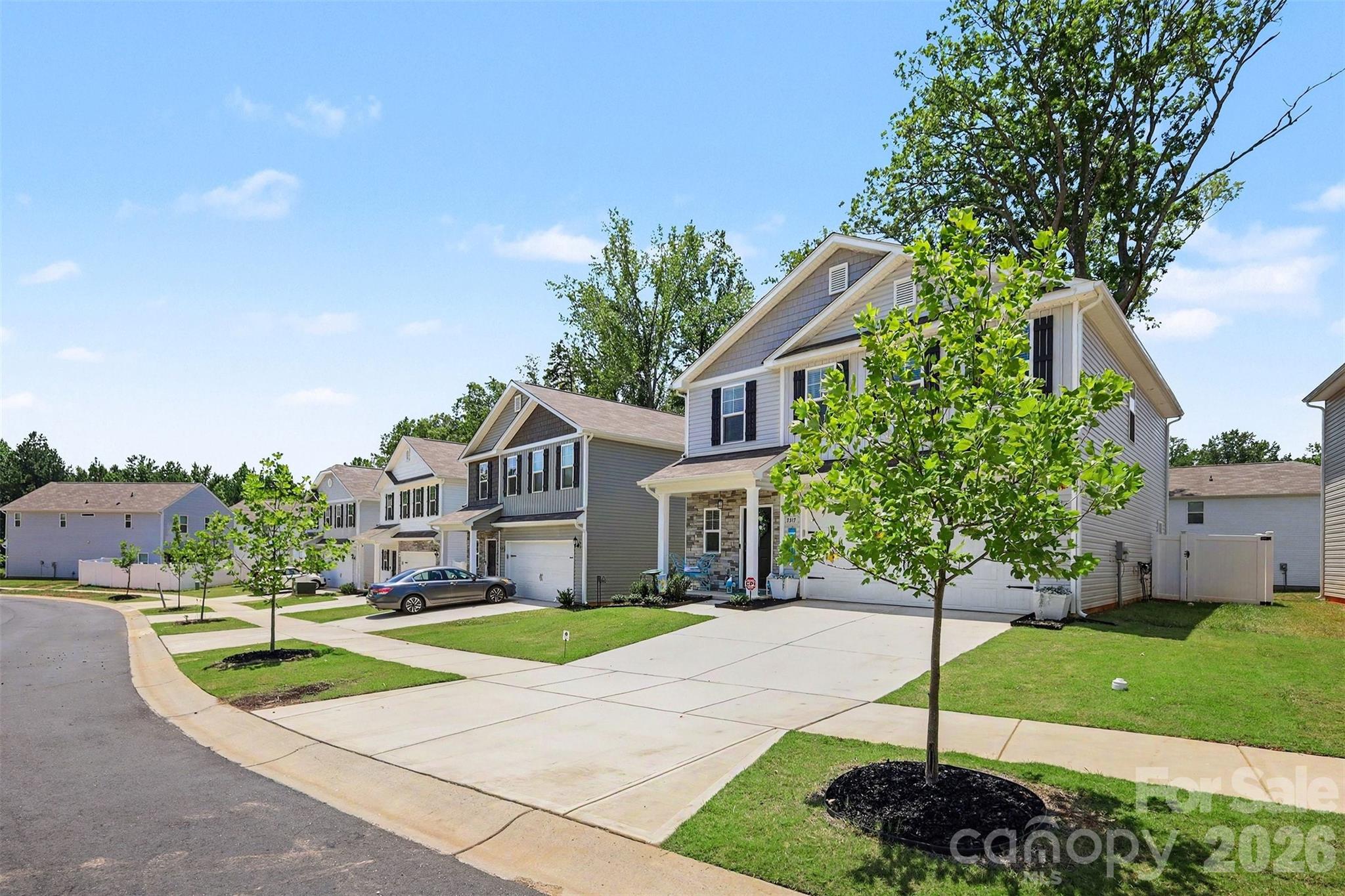 7317 Greenrock Ct, Charlotte, NC 28215