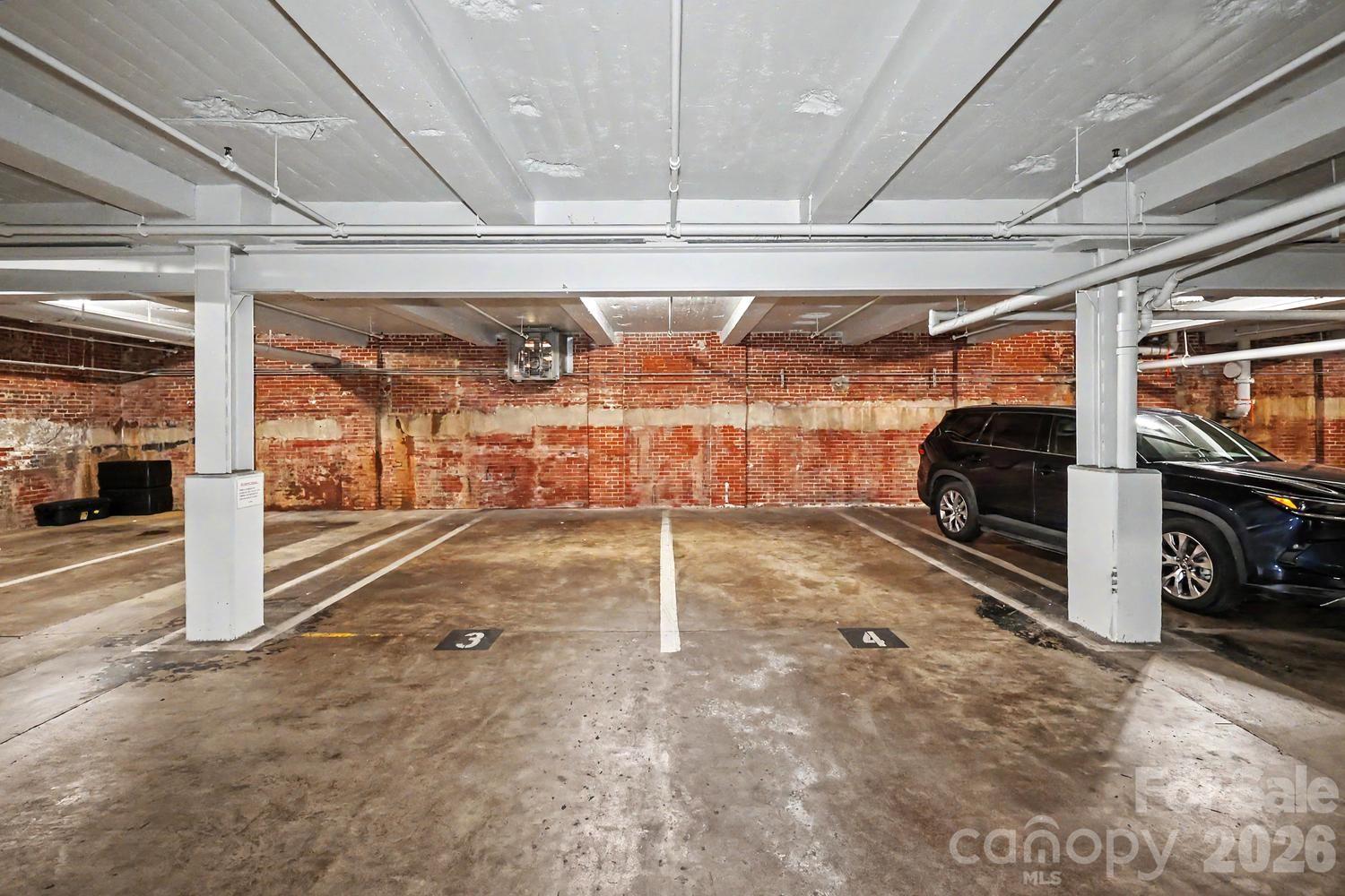 310 Arlington Ave #214, Charlotte, NC 28203