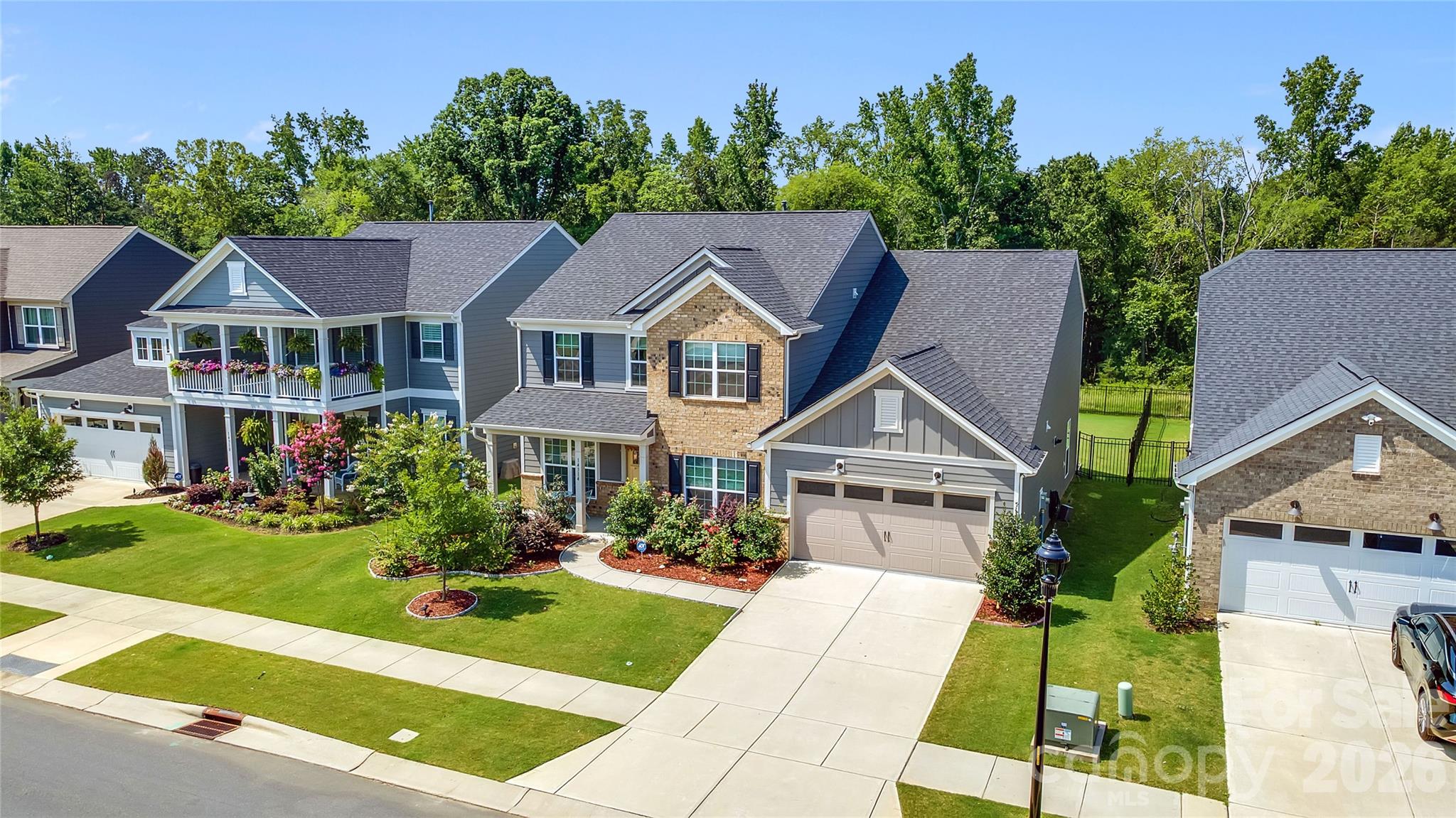 14314 Aikenwood Dr, Charlotte, NC 28278
