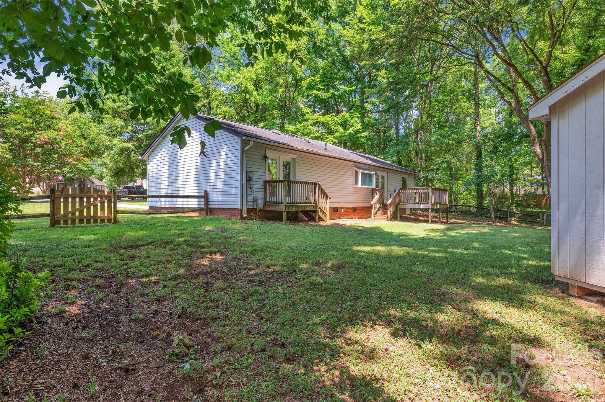 4506 Elm Field Ct, Charlotte, NC 28227