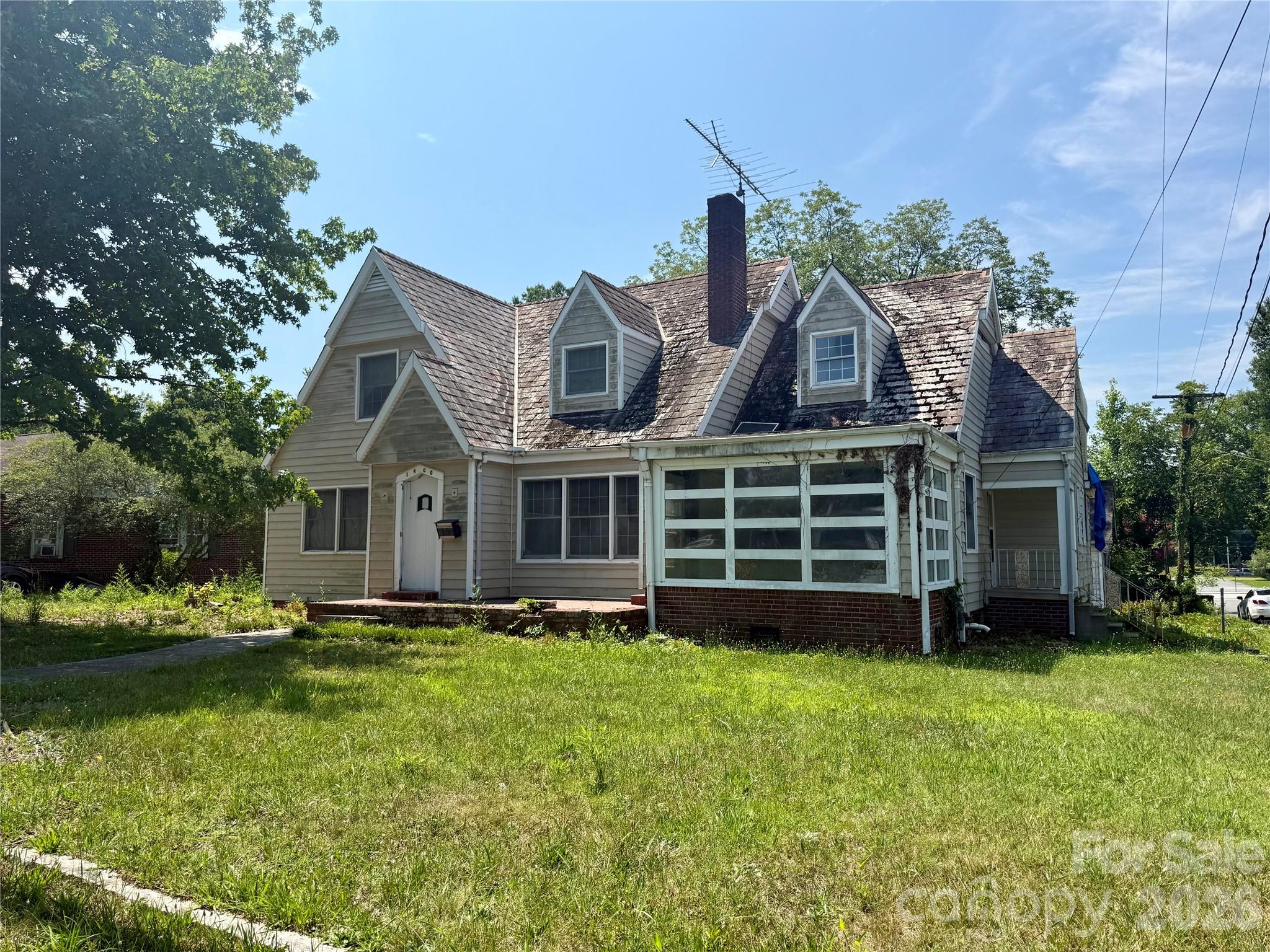 1400 Central Dr, Kannapolis, NC 28083
