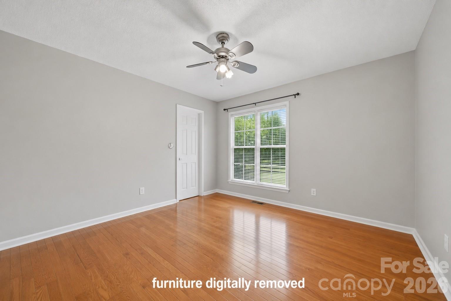 927 Victoria Ave, Kannapolis, NC 28081