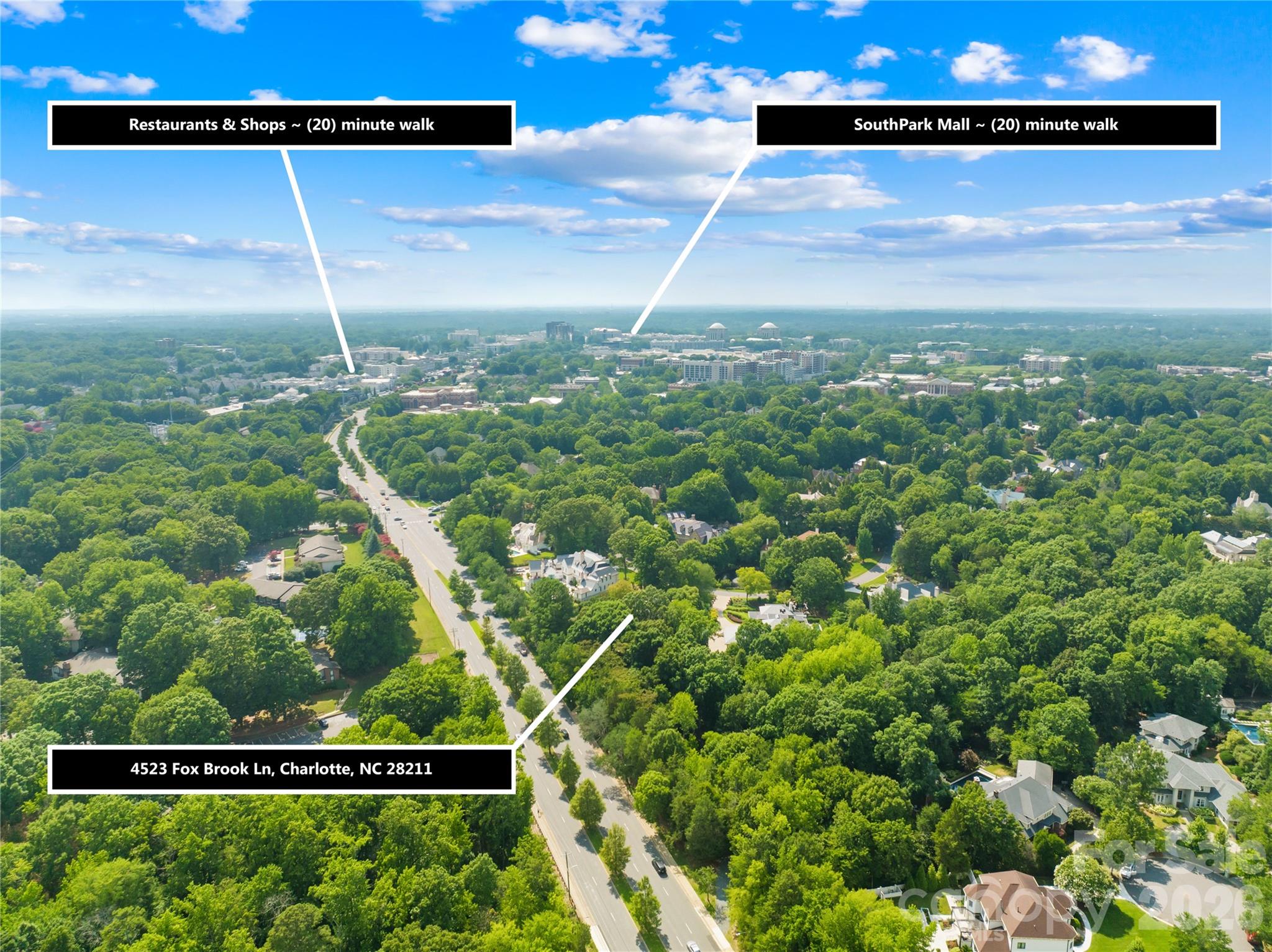 4523 Fox Brook Ln, Charlotte, NC 28211