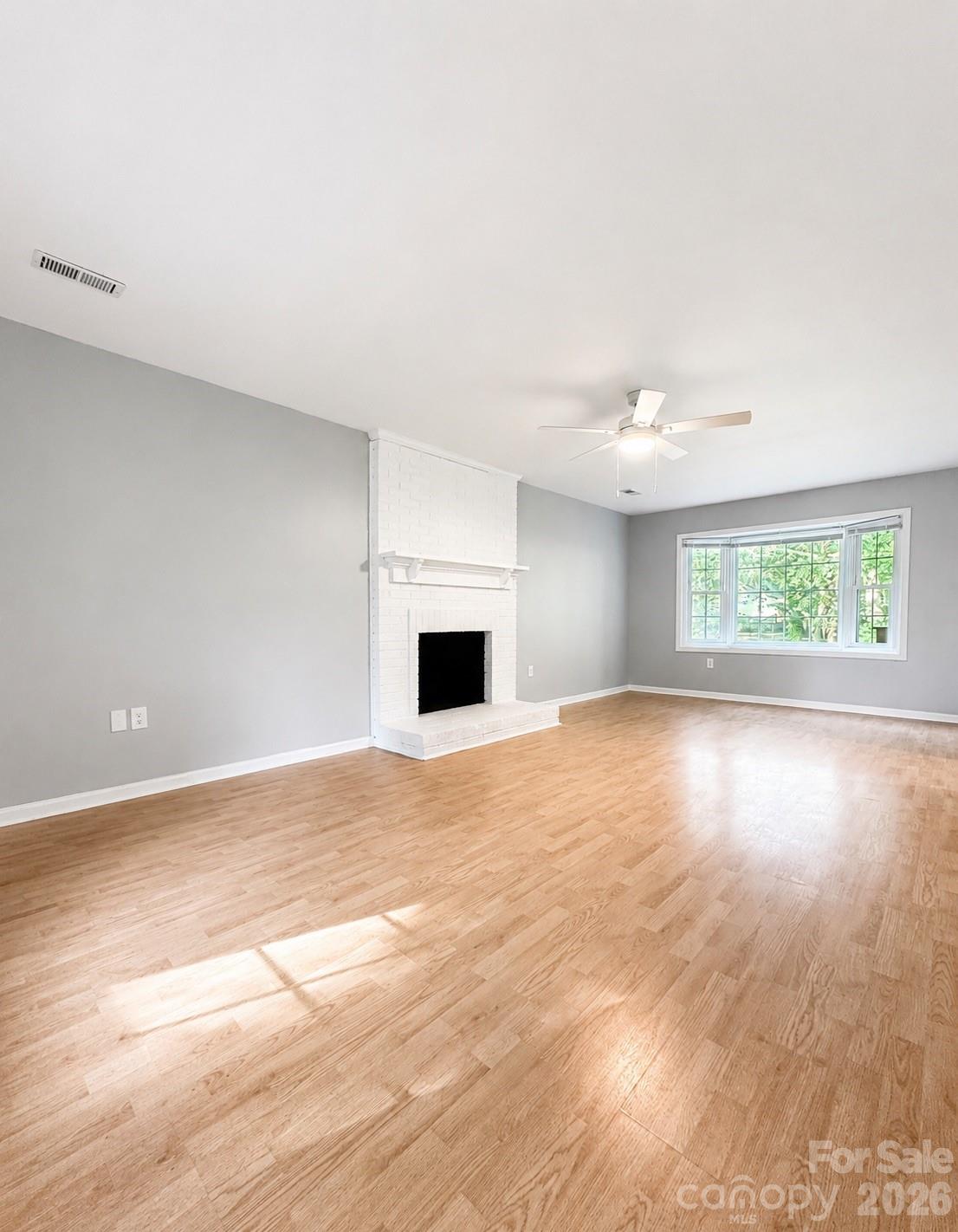 8826 Leipzig Dr, Charlotte, NC 28210