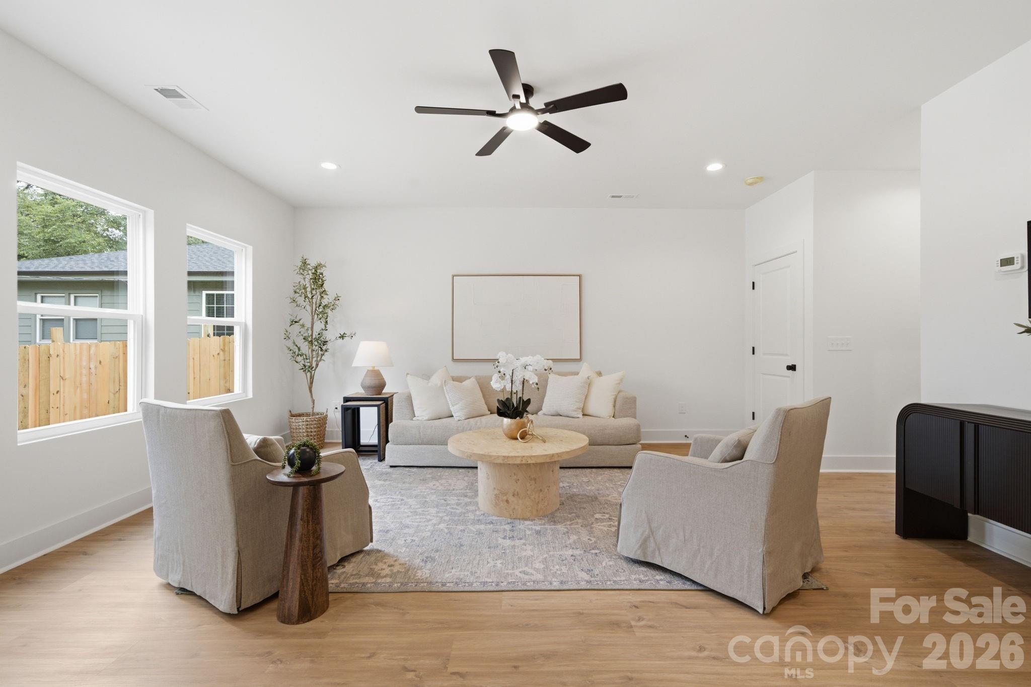 1735 Byrum St, Charlotte, NC 28216