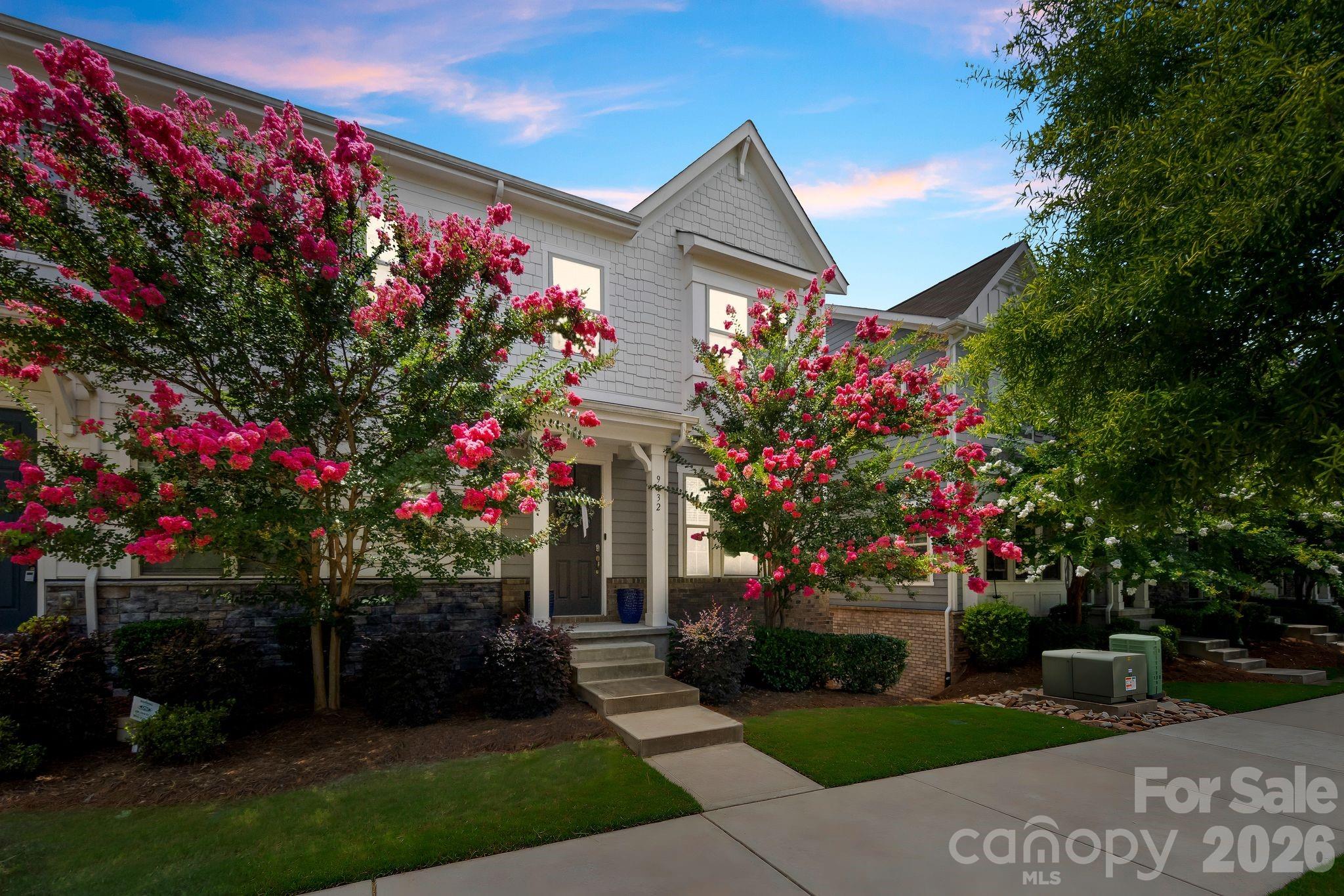 9432 Ainslie Downs St, Charlotte, NC 28273
