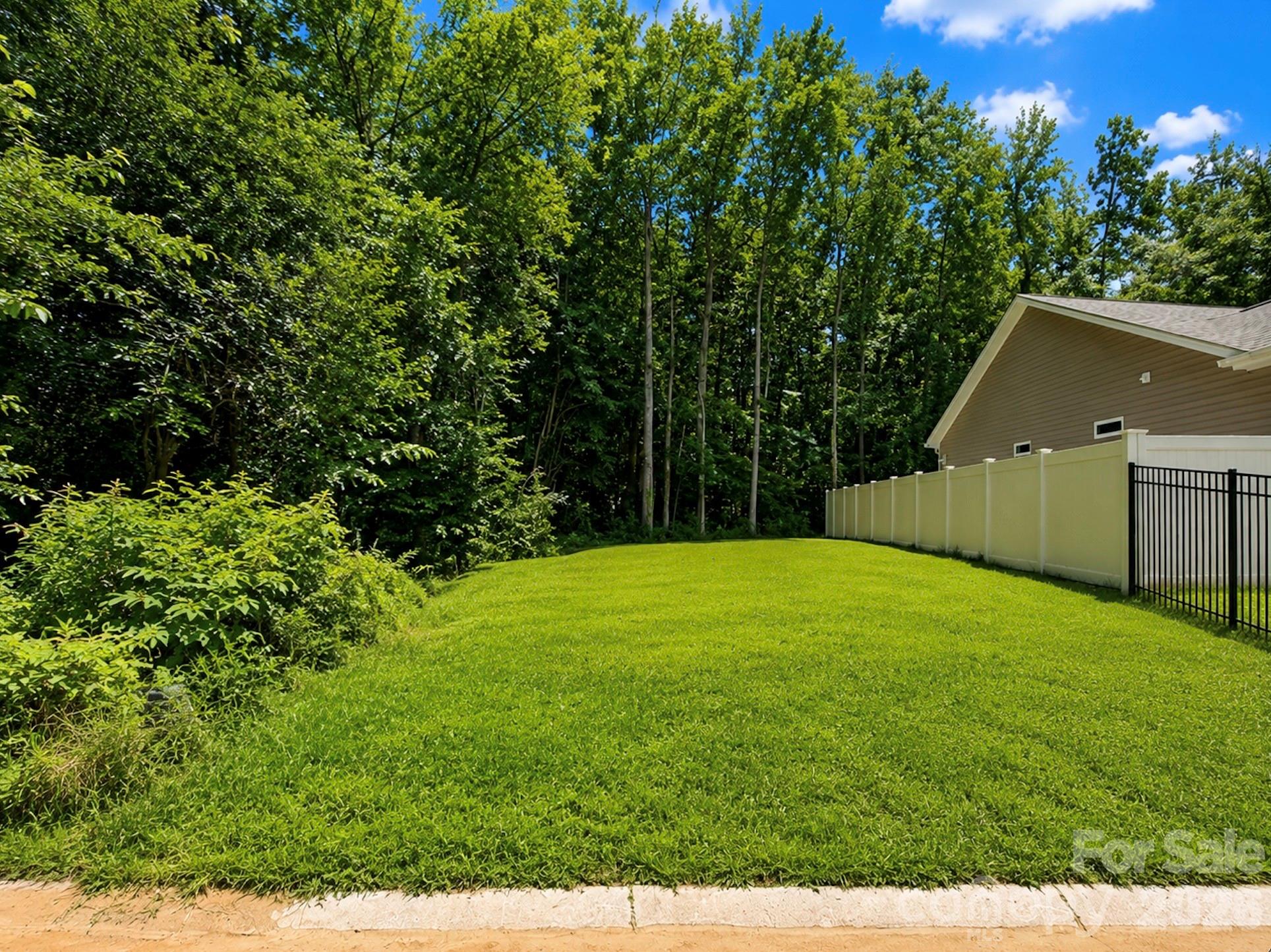 5832 Patton St, Charlotte, NC 28269