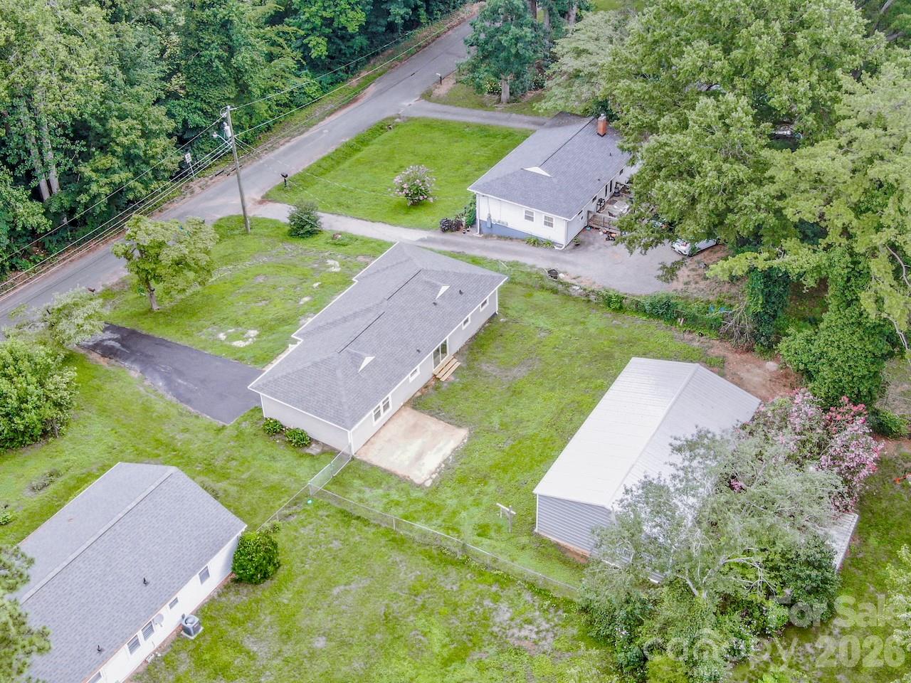 1317 Meadowbrook Cir, Salisbury, NC 28144