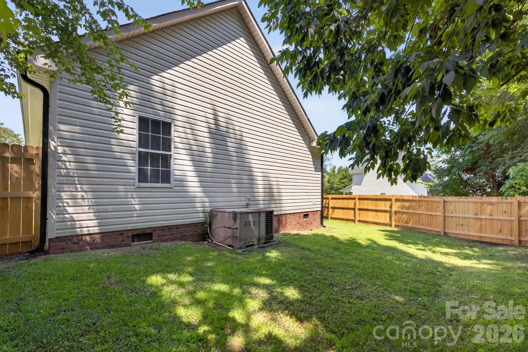 1001 Loch Lomond Cir, Concord, NC 28025