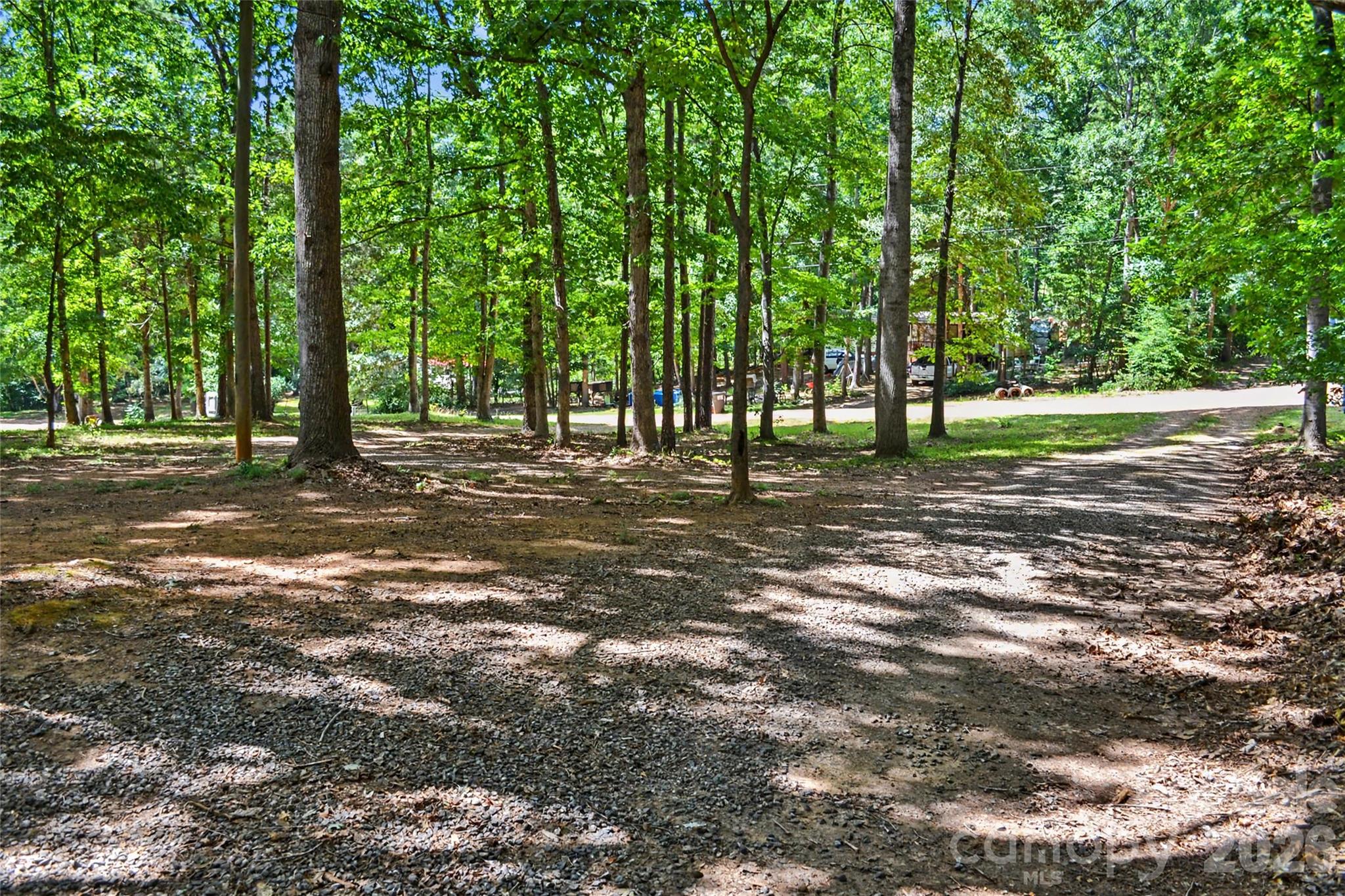 176 Sharon Ridge Ln, Statesville, NC 28677