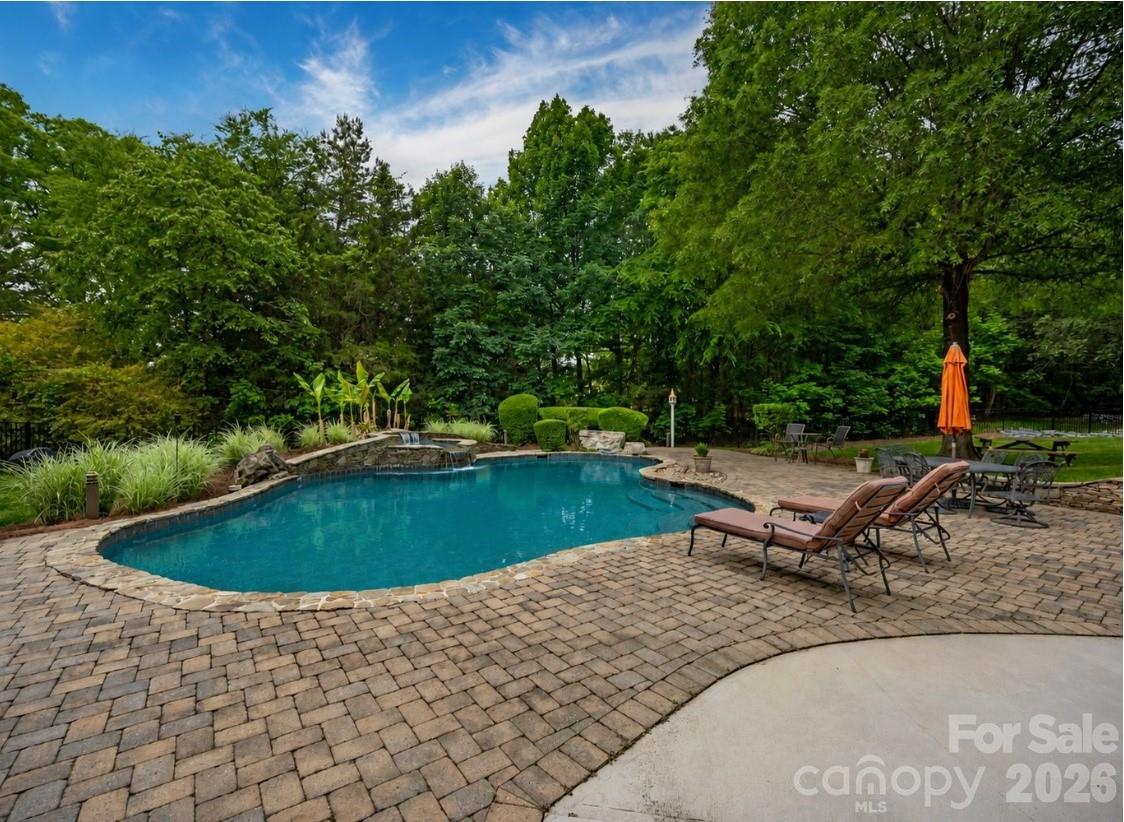8801 Nellie Ln, Waxhaw, NC 28173