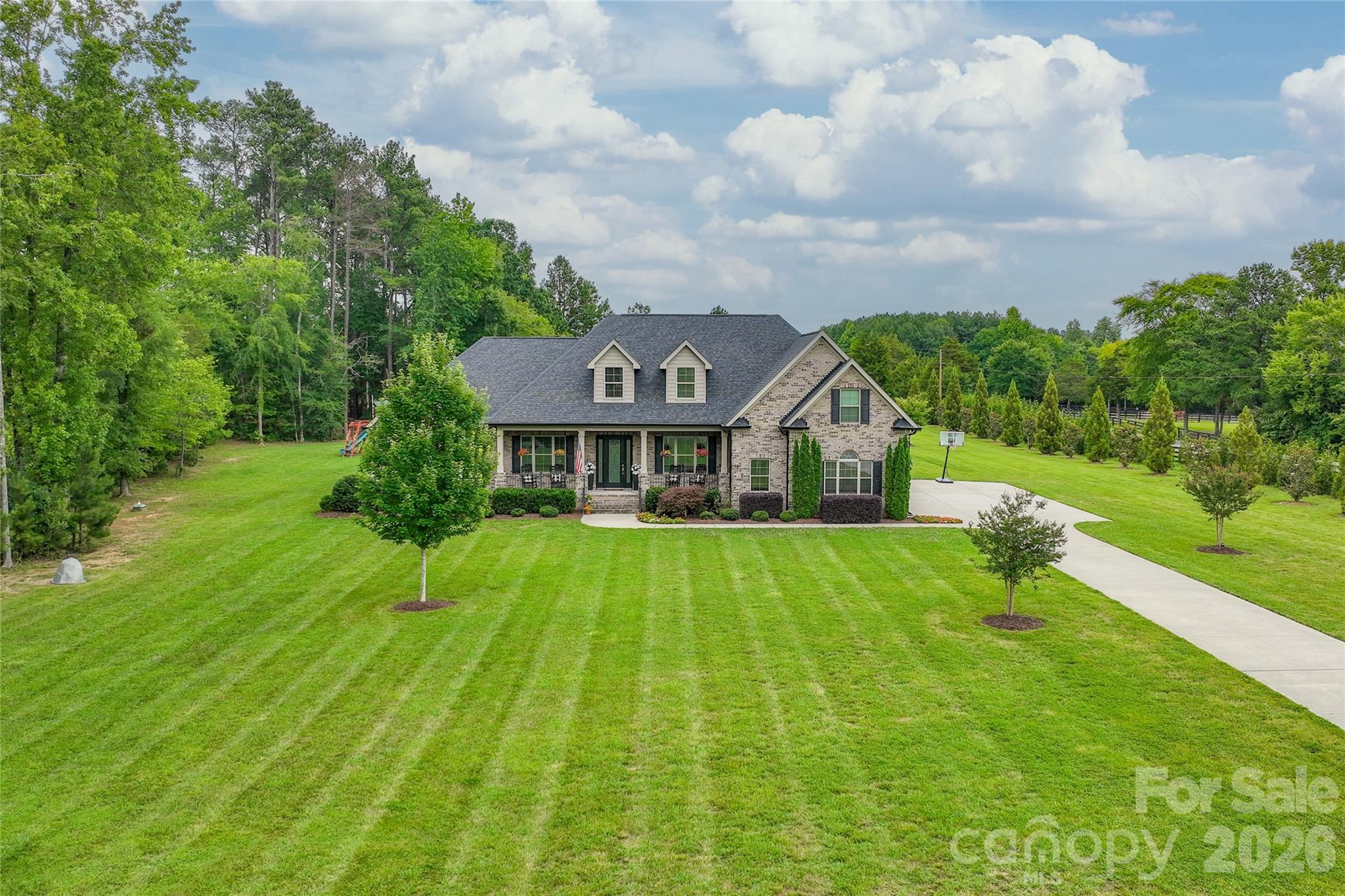 1808 Huntley Ridge Dr, Concord, NC 28025