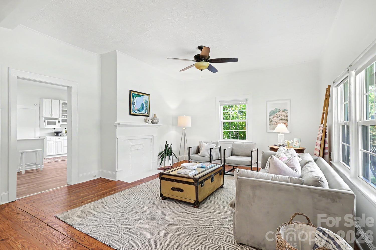 2816 Yadkin Ave, Charlotte, NC 28205