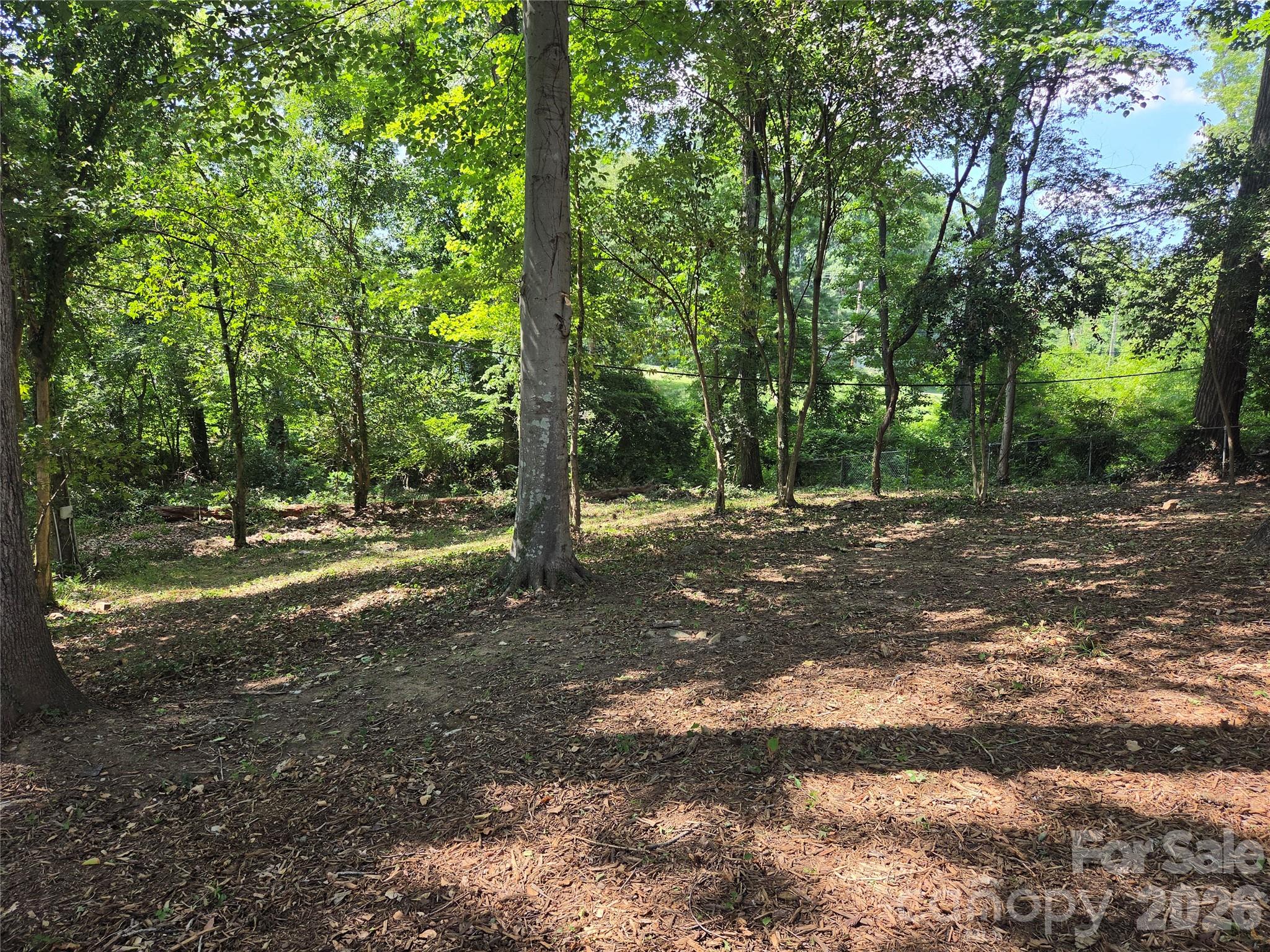 4910 Valley Stream Rd, Charlotte, NC 28209