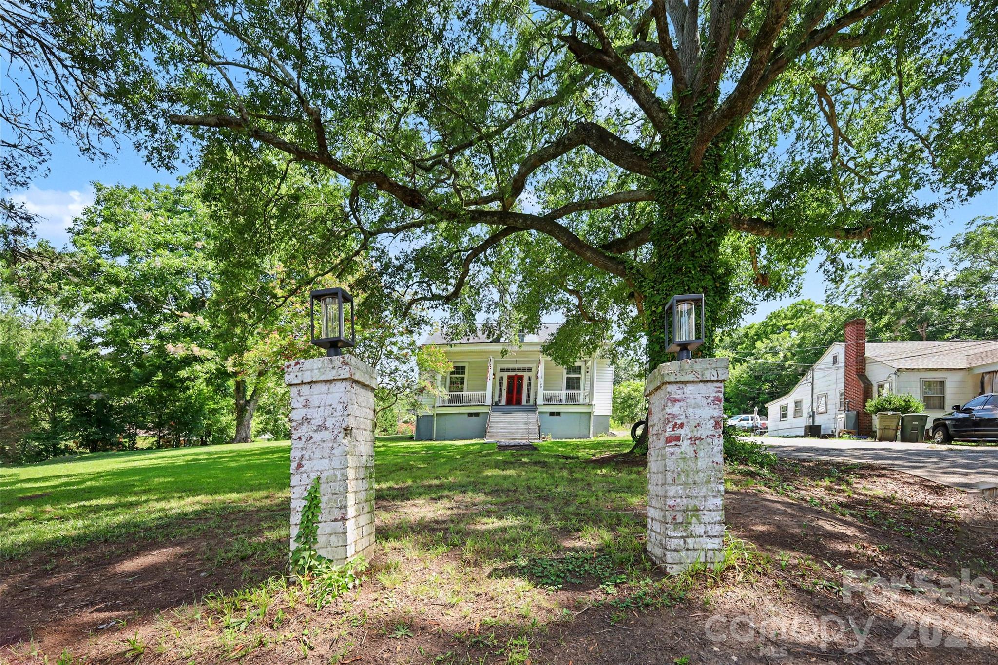 159 E Lacy St, Chester, SC 29706