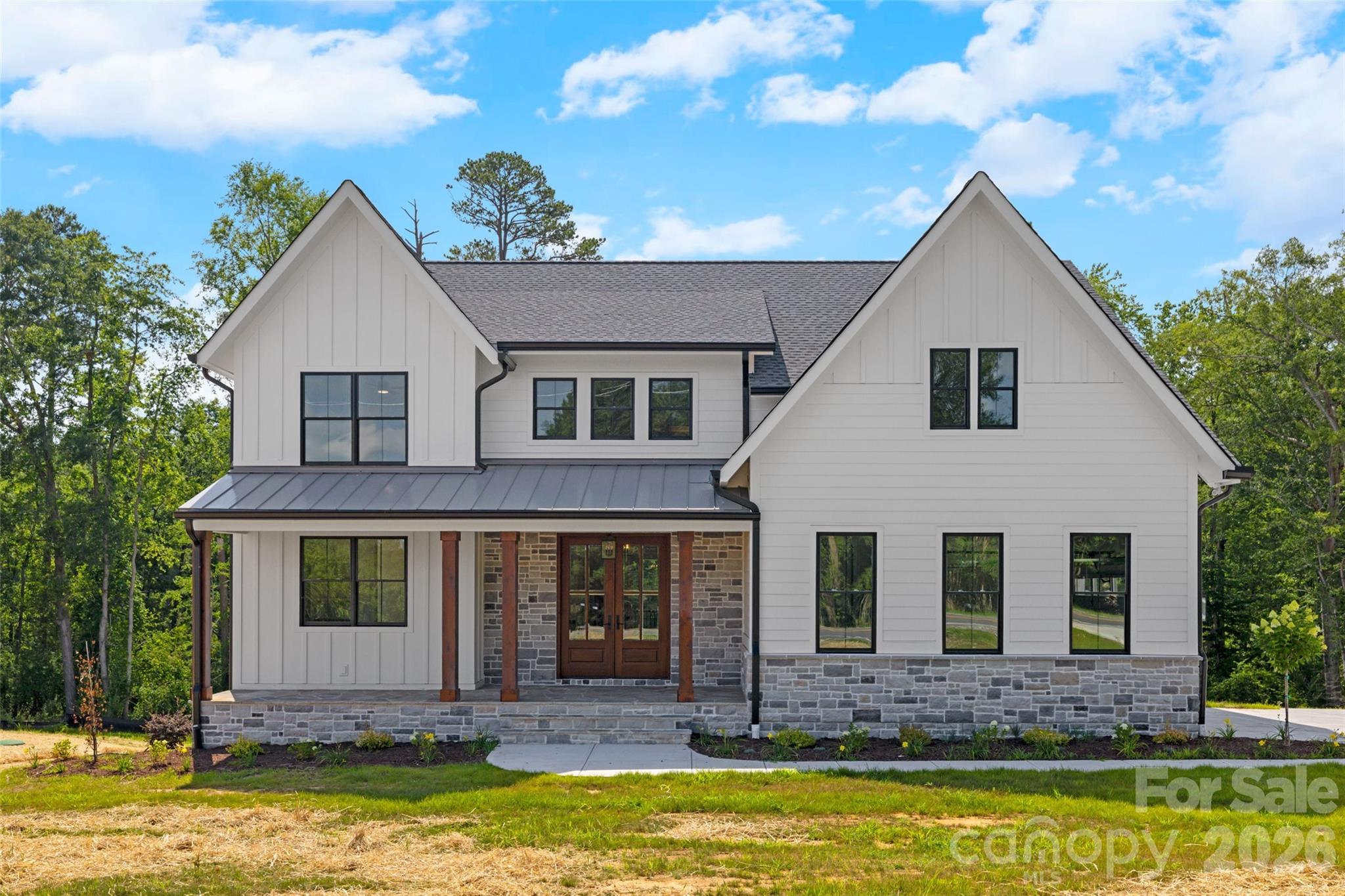 537 Riddle Mill Rd, Clover, SC 29710