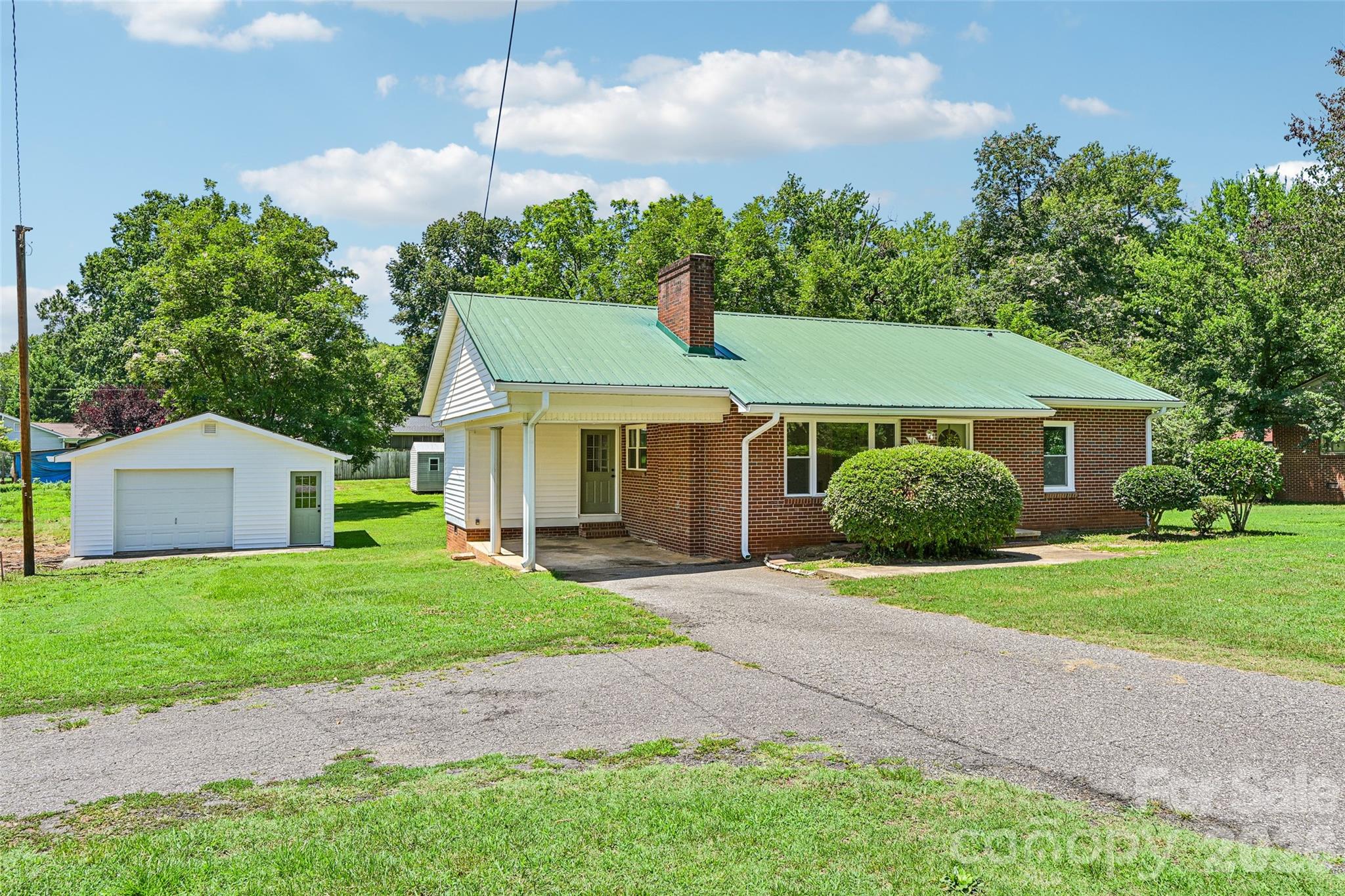 1130 Buffalo Shoals Rd, Statesville, NC 28677