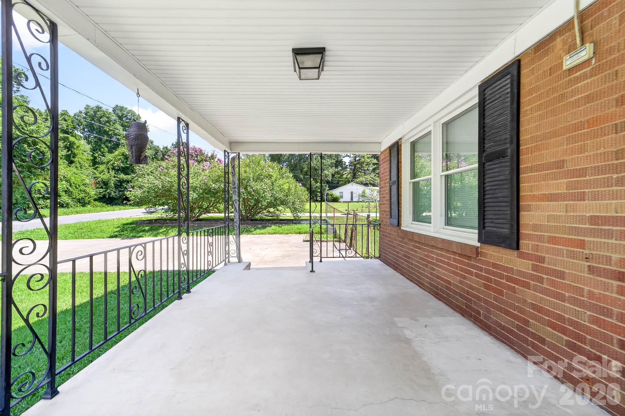 4723 Northaven Dr, Charlotte, NC 28206