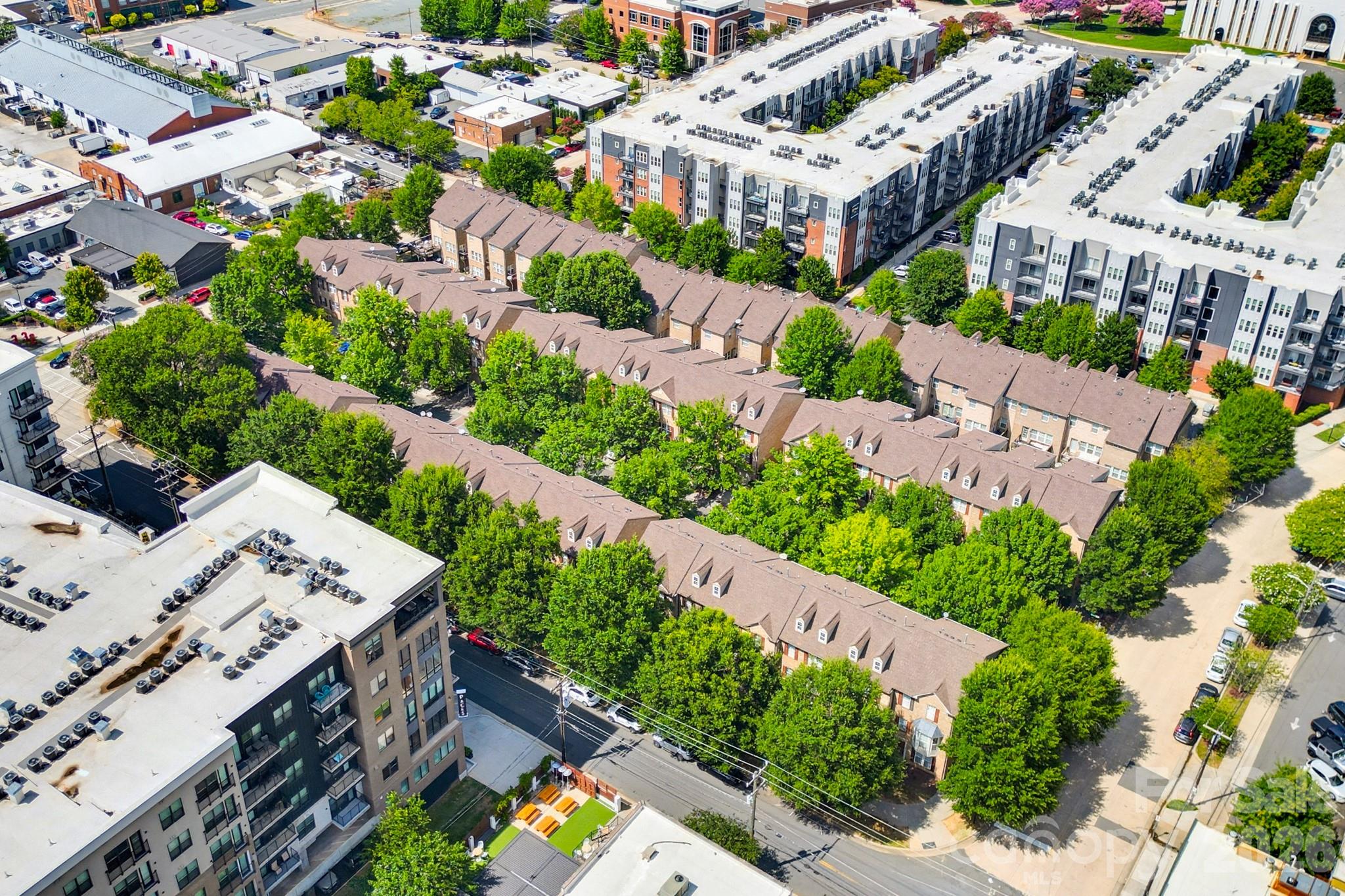 225 Lincoln St, Charlotte, NC 28203