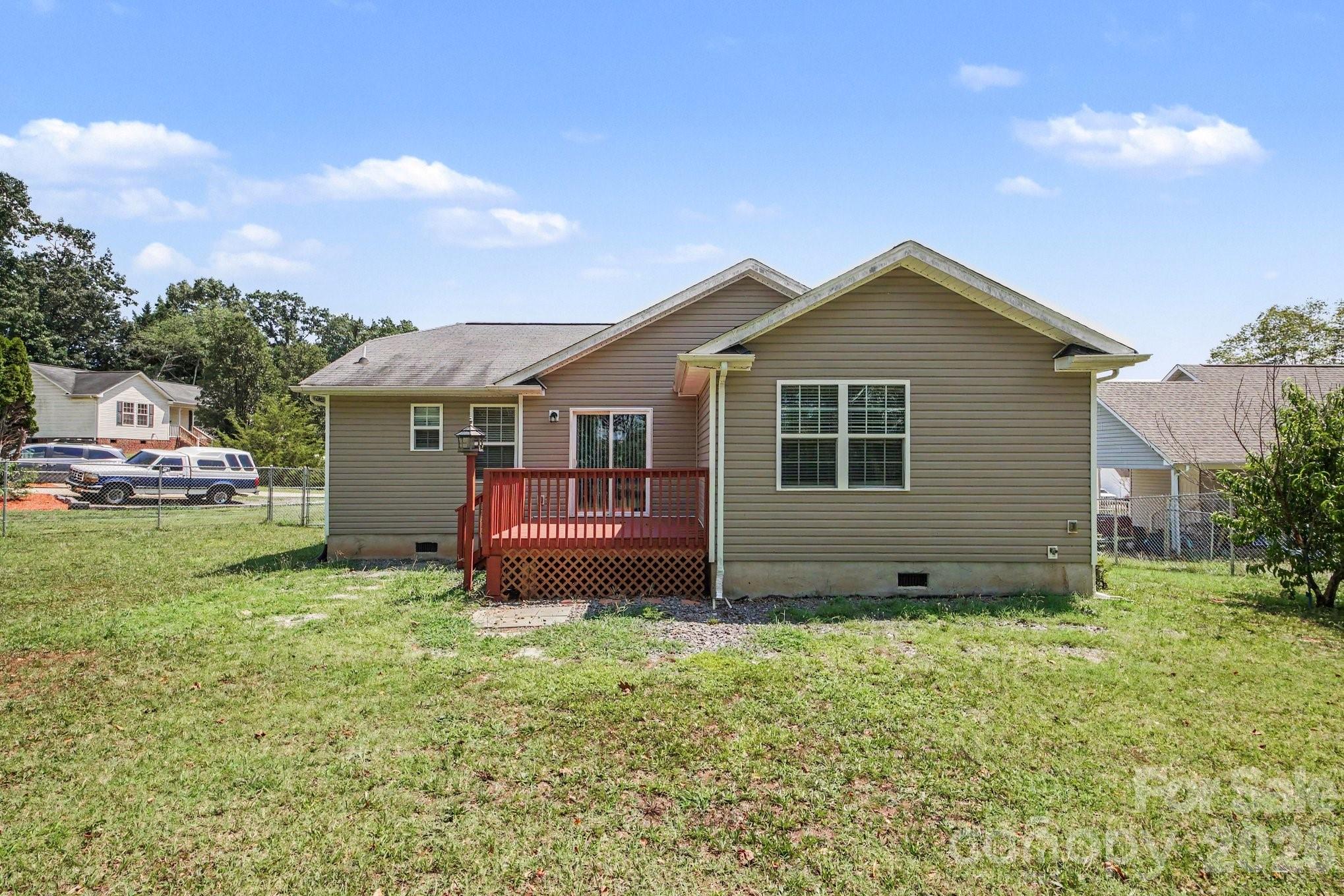 257 Periwinkle St, Lincolnton, NC 28092