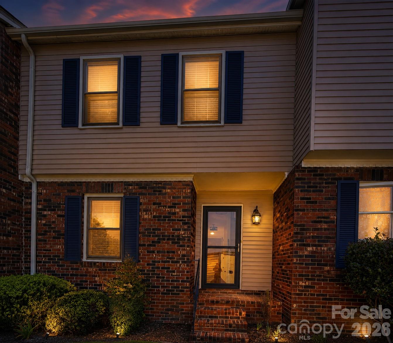 2705 N Center St #46, Hickory, NC 28601