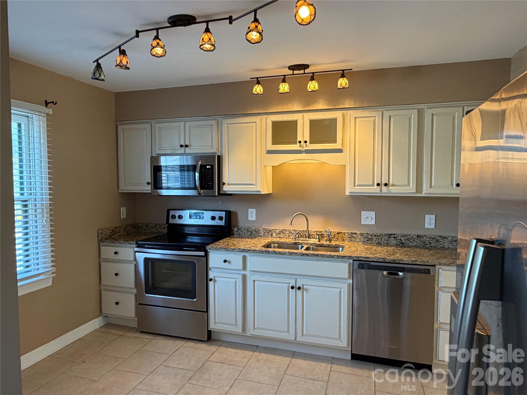2705 N Center St #46, Hickory, NC 28601