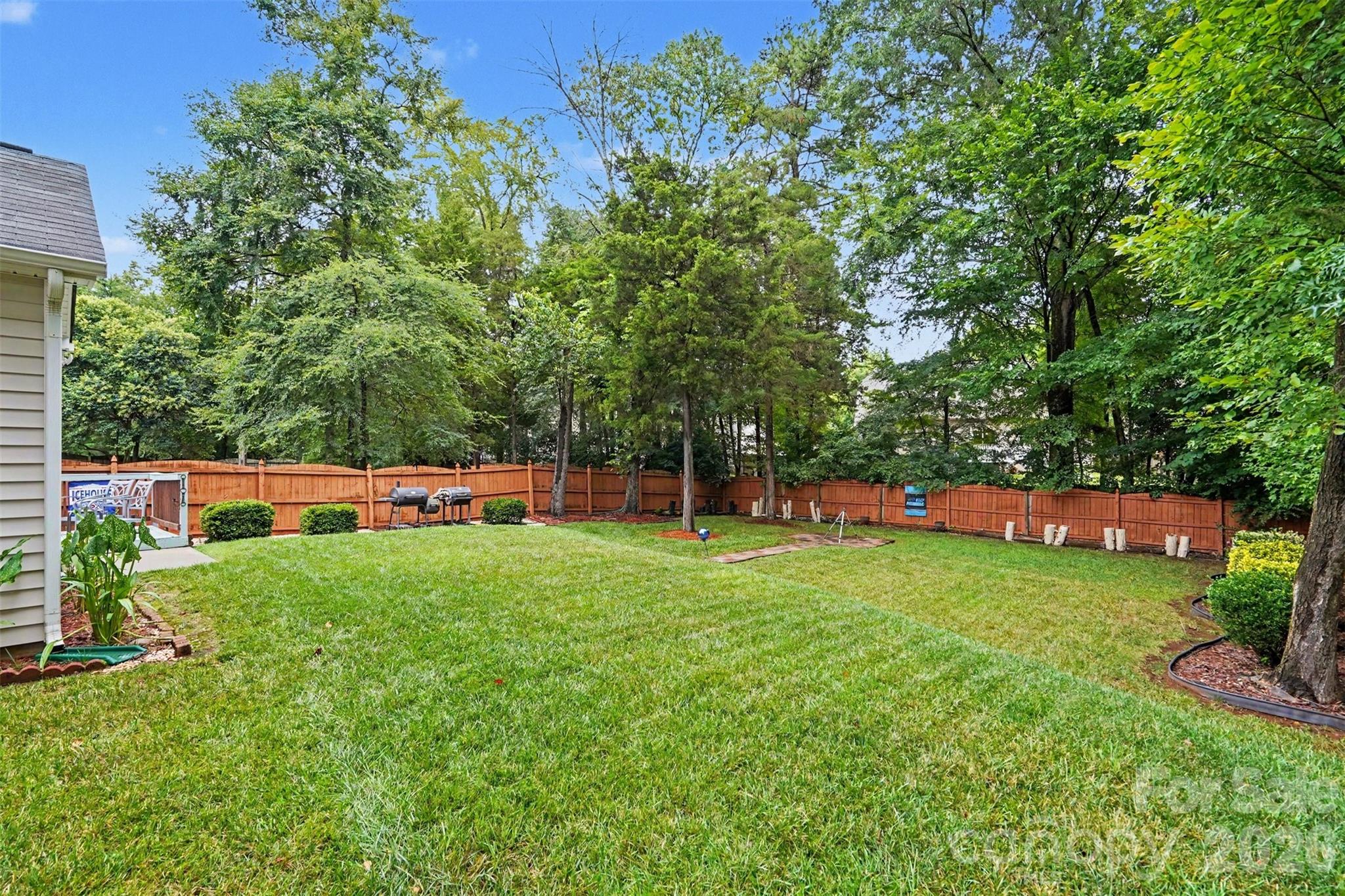 5510 Samuel Neel Rd, Charlotte, NC 28278