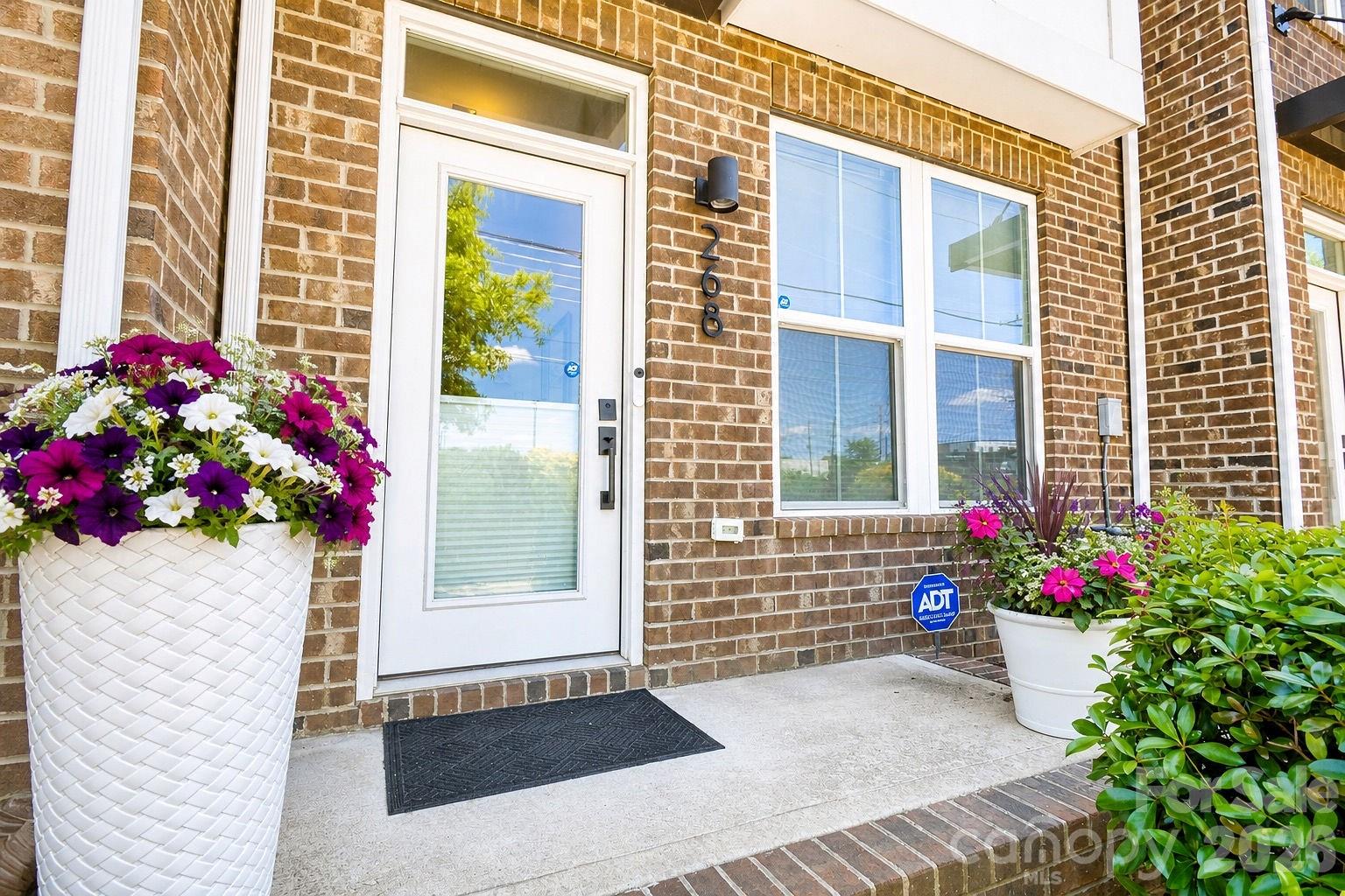268 Parkwood Ave, Charlotte, NC 28206