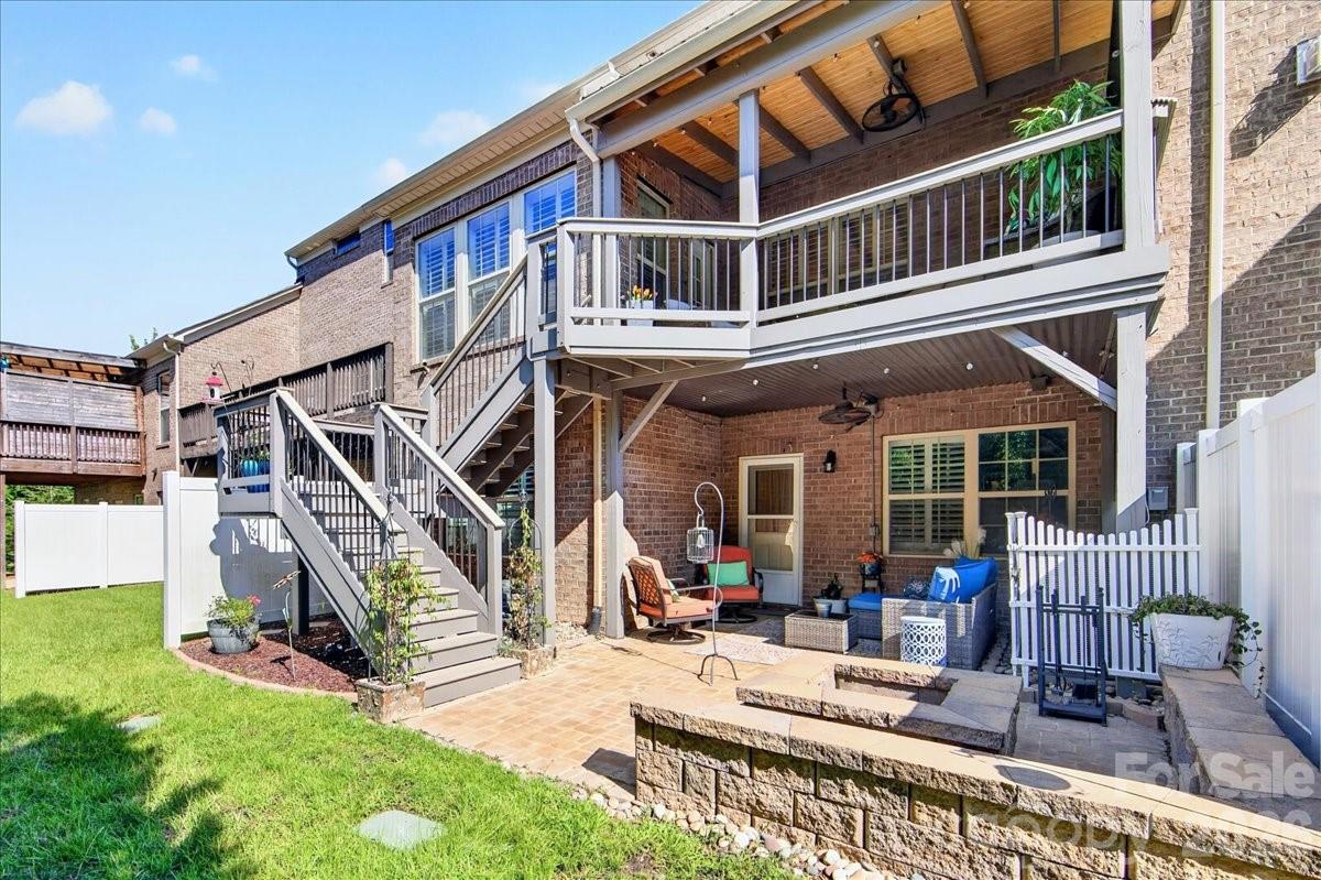 3093 Hartson Pointe Dr, Fort Mill, SC 29707