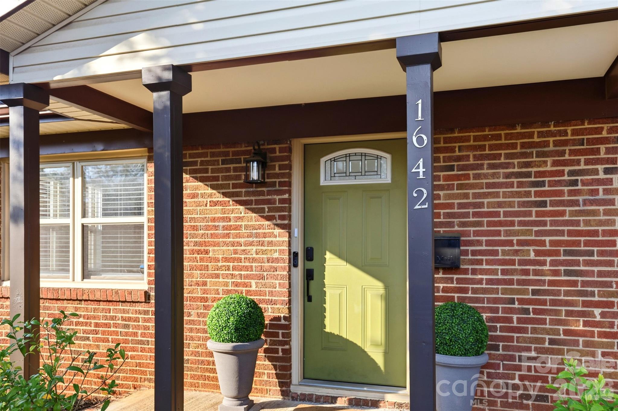 1642 Washington Ave, Charlotte, NC 28216