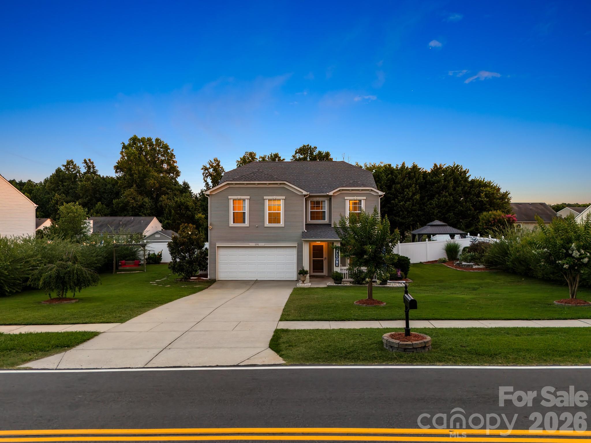 191 Old Carriage Rd, Clover, SC 29710
