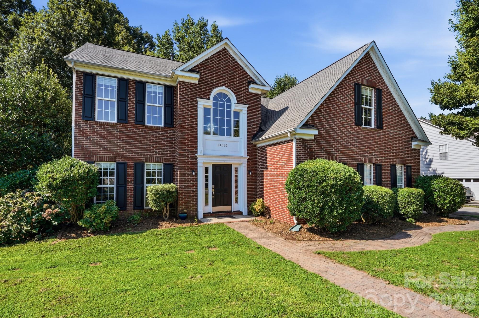 11630 Clingman Ln, Charlotte, NC 28214