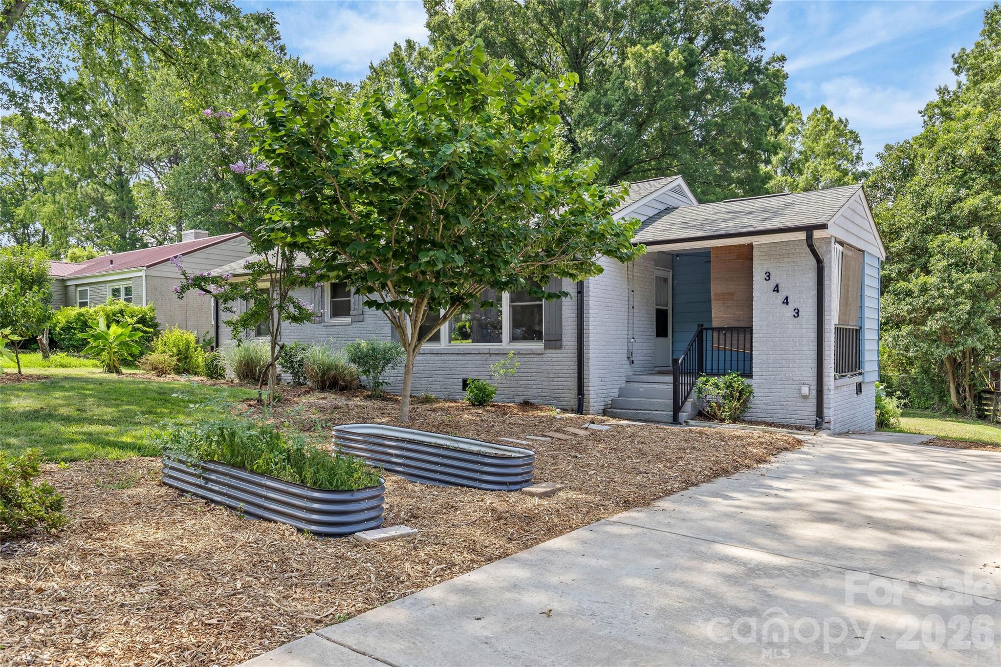 3443 Airlie St, Charlotte, NC 28205