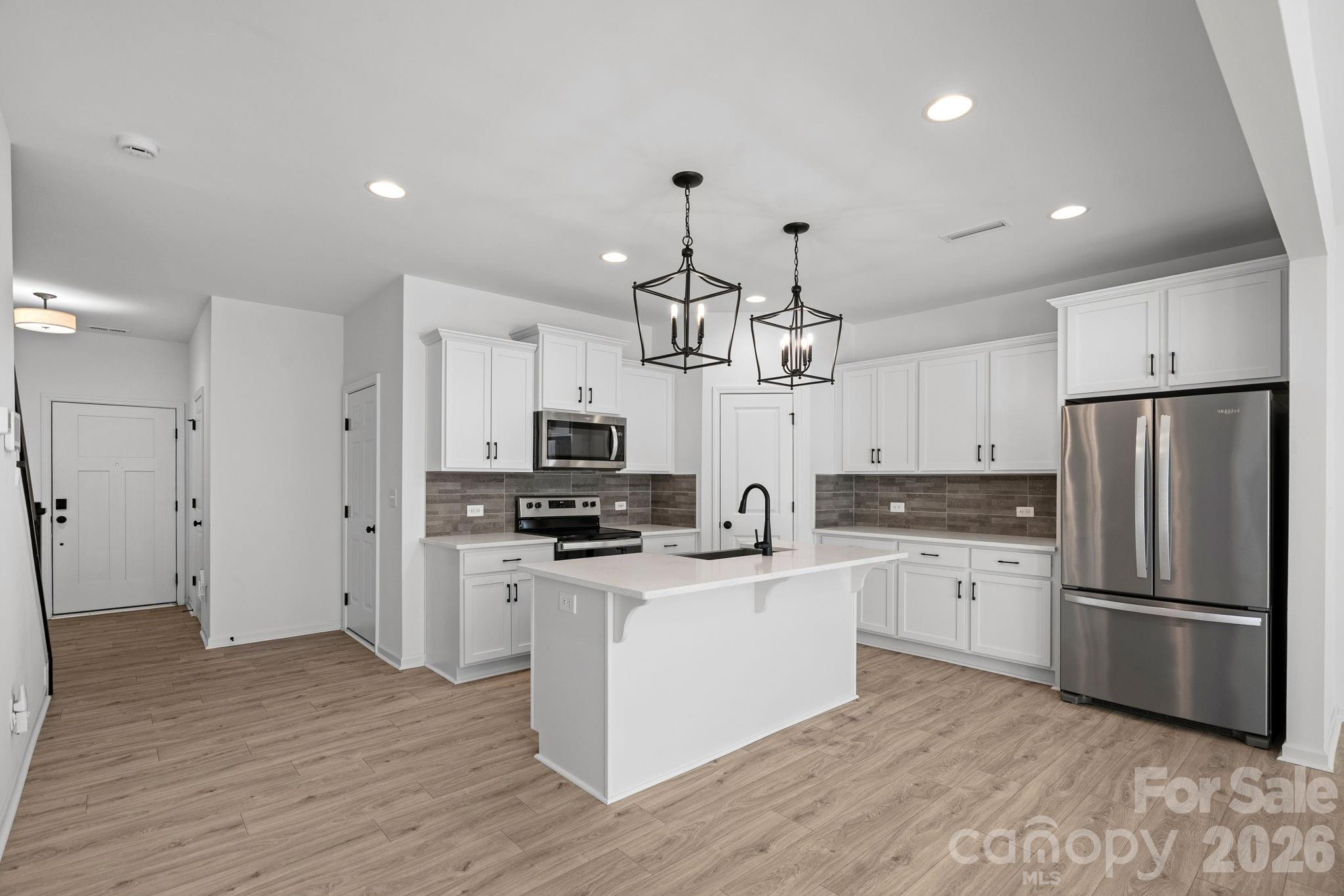 11908 Basking Dr, Charlotte, NC 28214