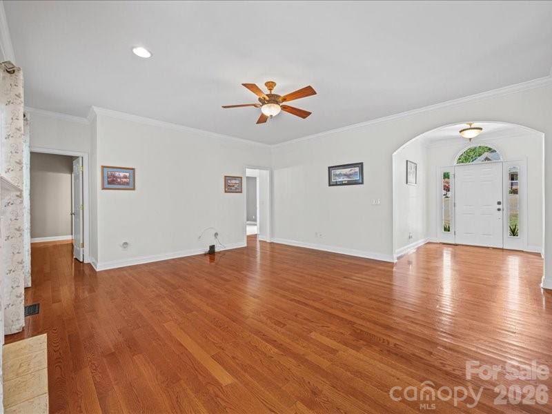 923 Gristmill Dr, Rock Hill, SC 29732