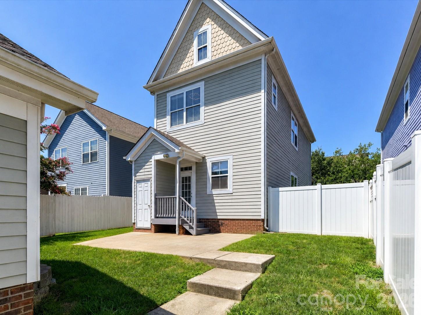 13106 Kennerly Dr, Huntersville, NC 28078
