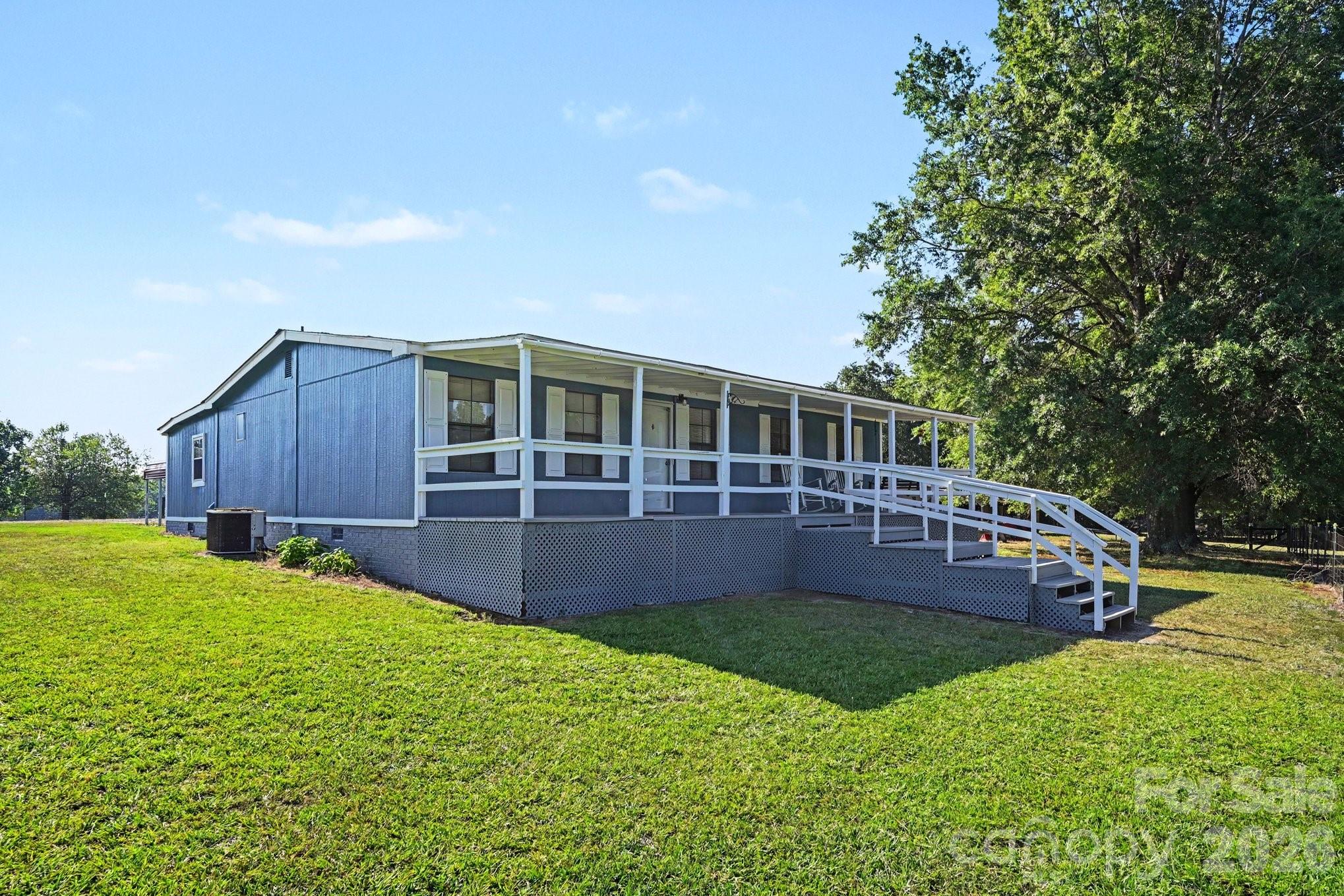 812 N Forest Hills School Rd, Marshville, NC 28103