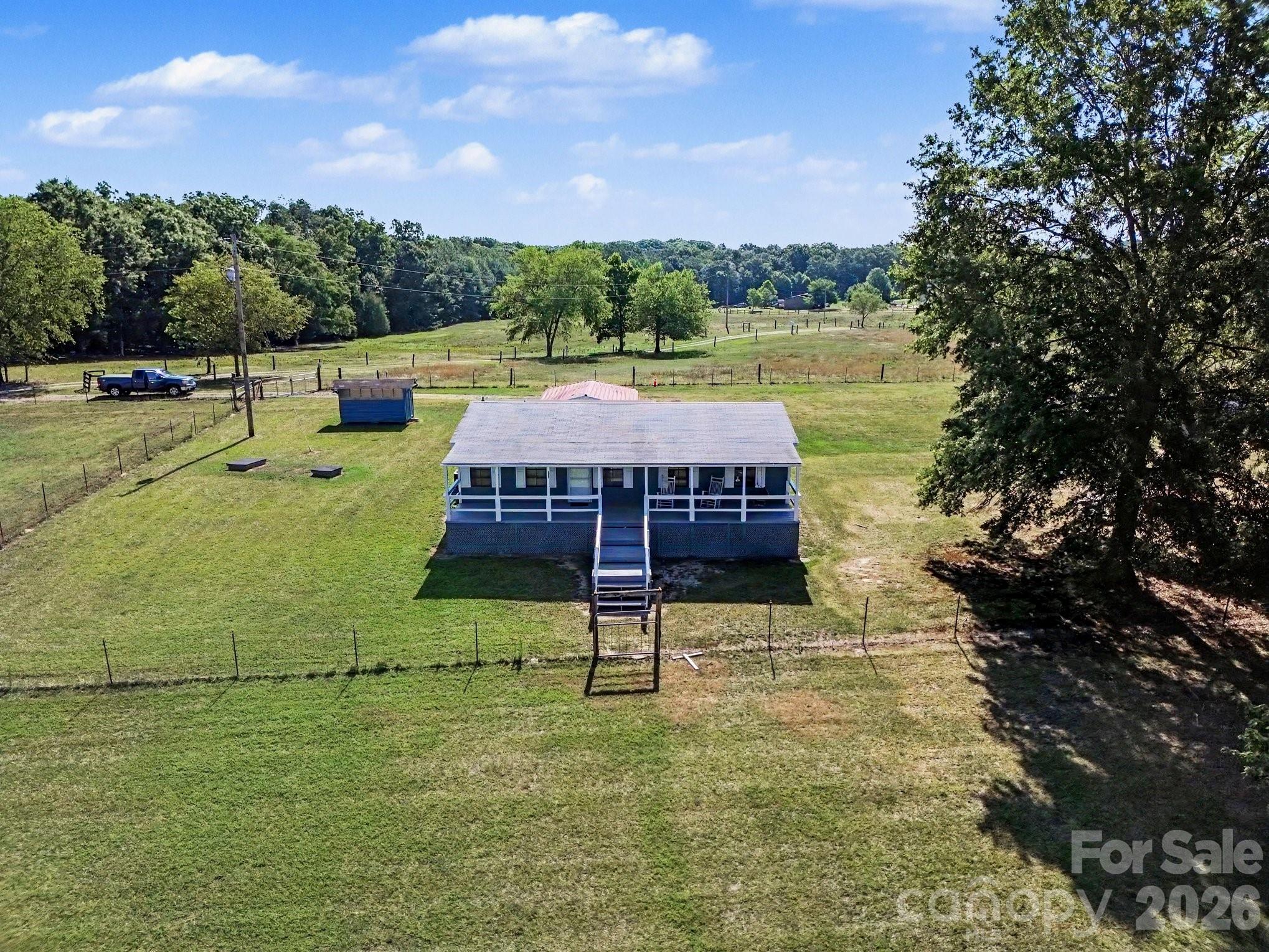 812 N Forest Hills School Rd, Marshville, NC 28103