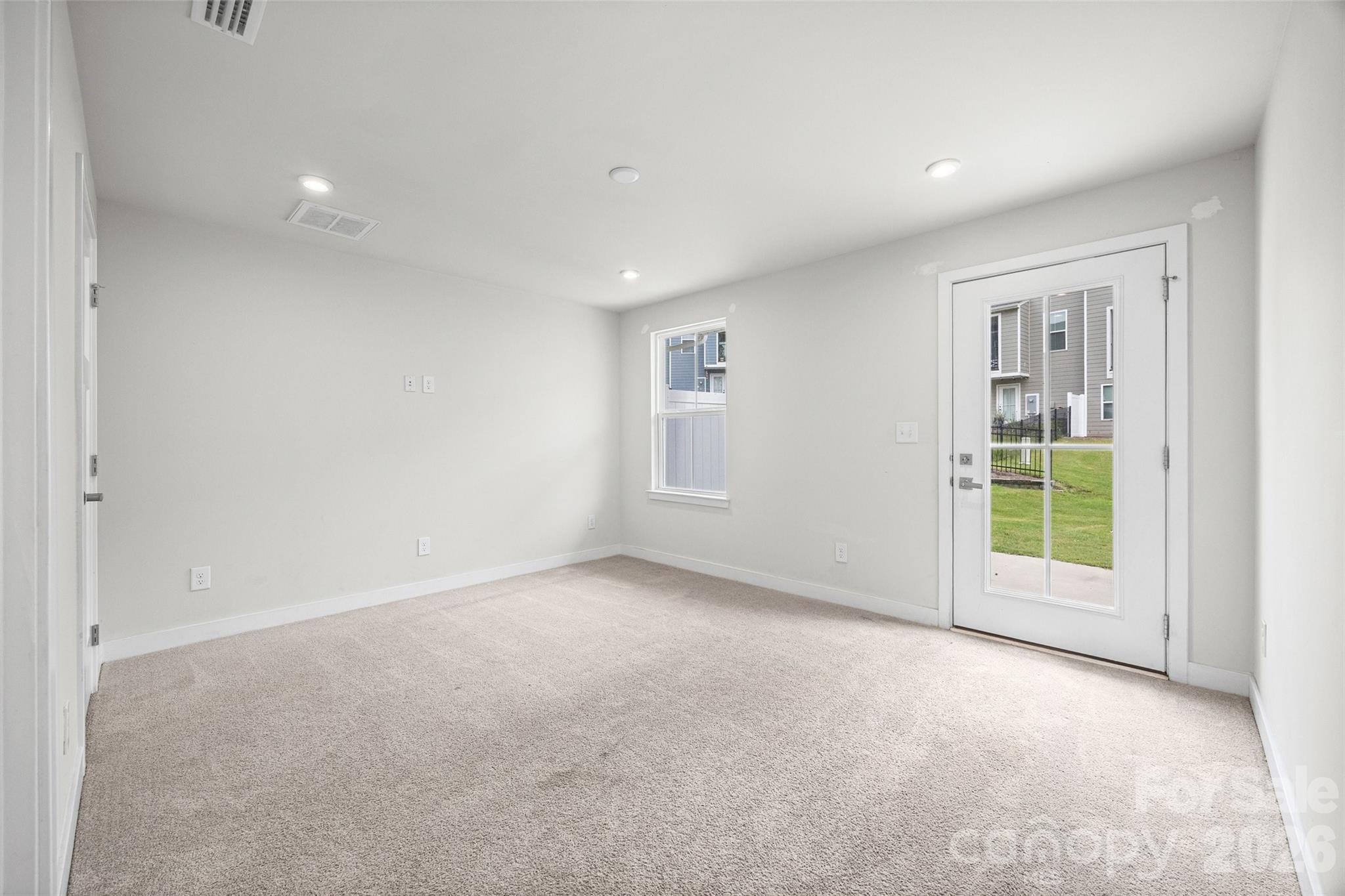 928 Portrush Ln, Tega Cay, SC 29708
