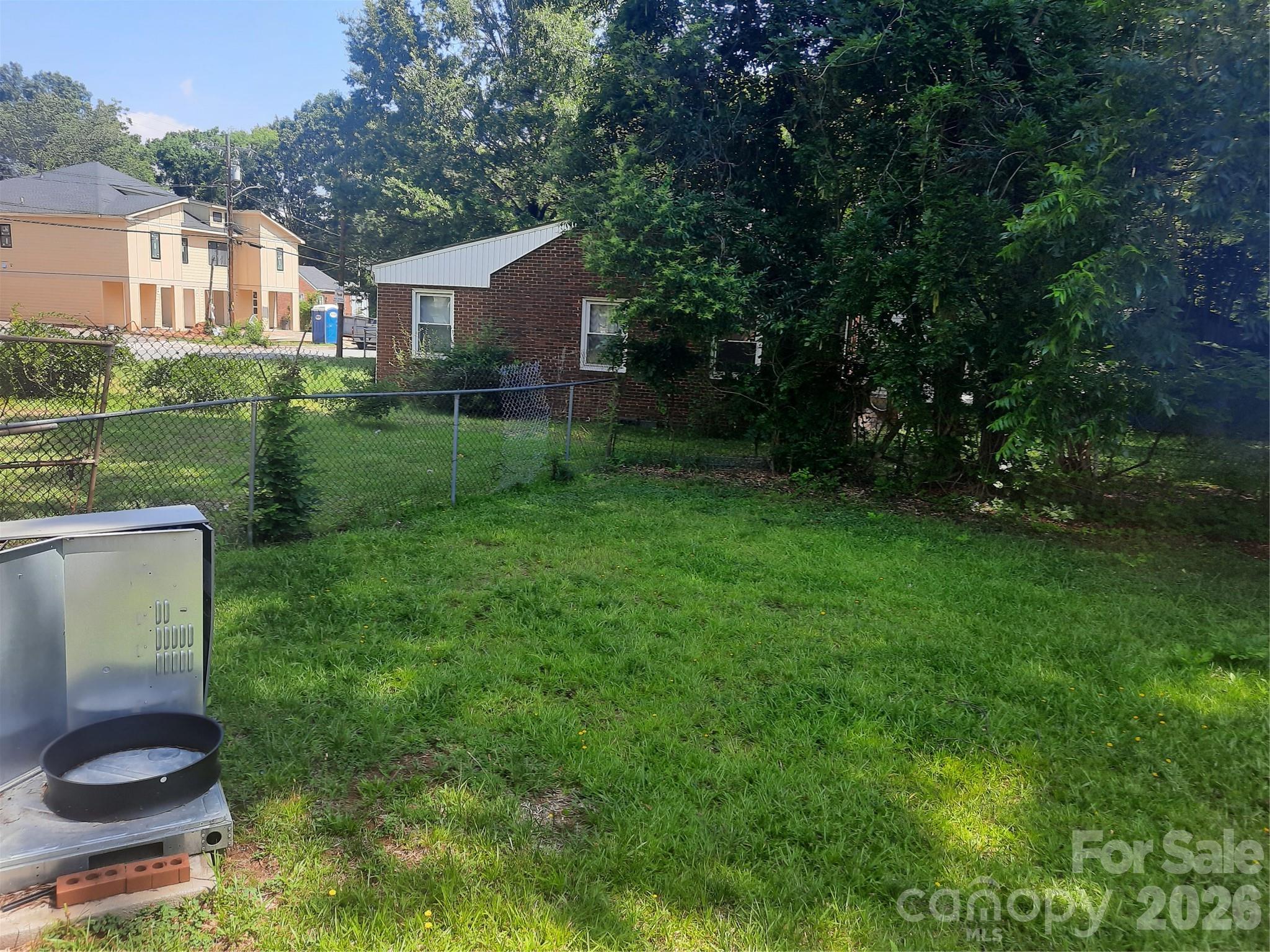 534 W 28th St, Charlotte, NC 28206