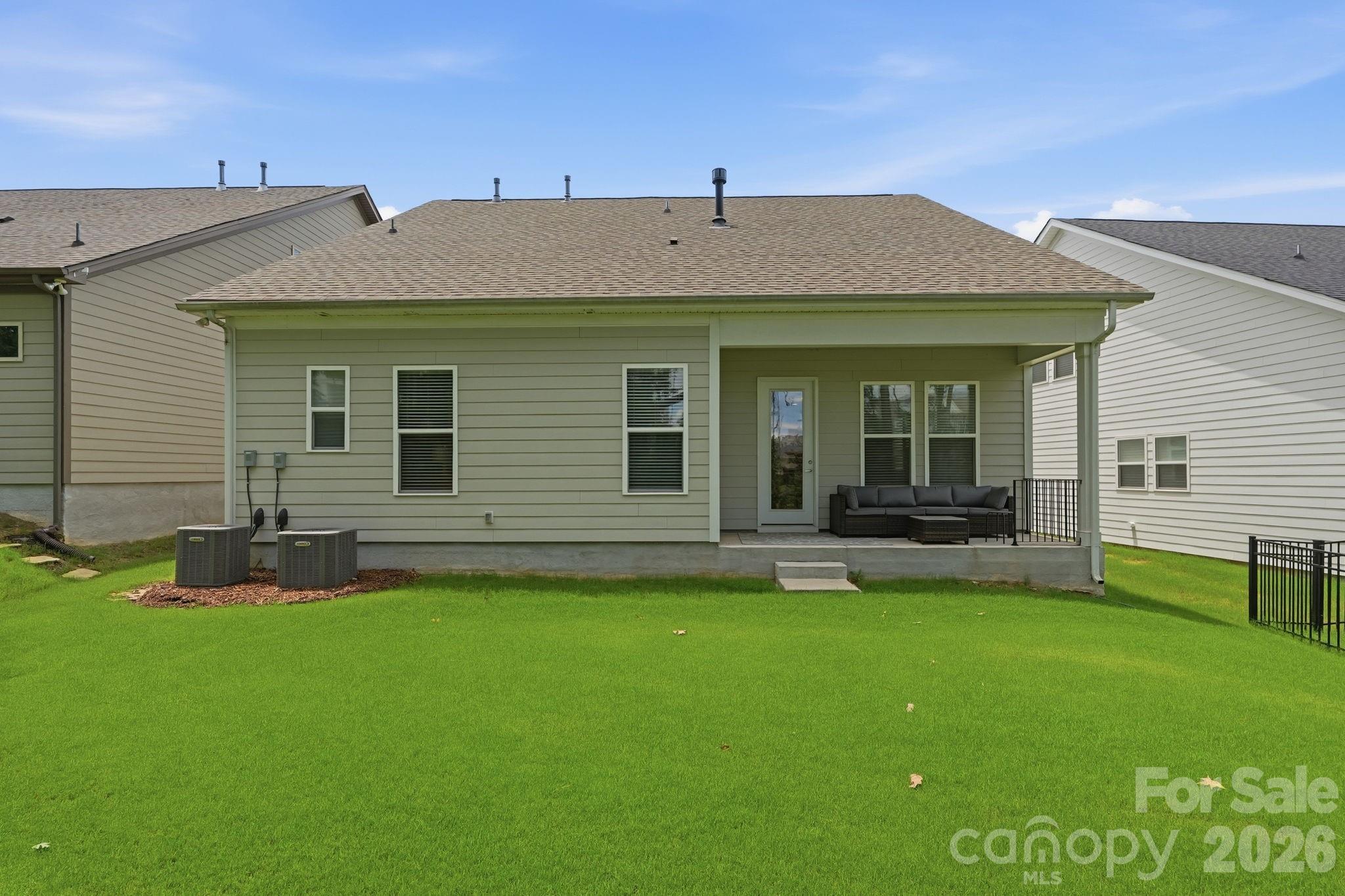 17138 Sand Bank Rd, Charlotte, NC 28278