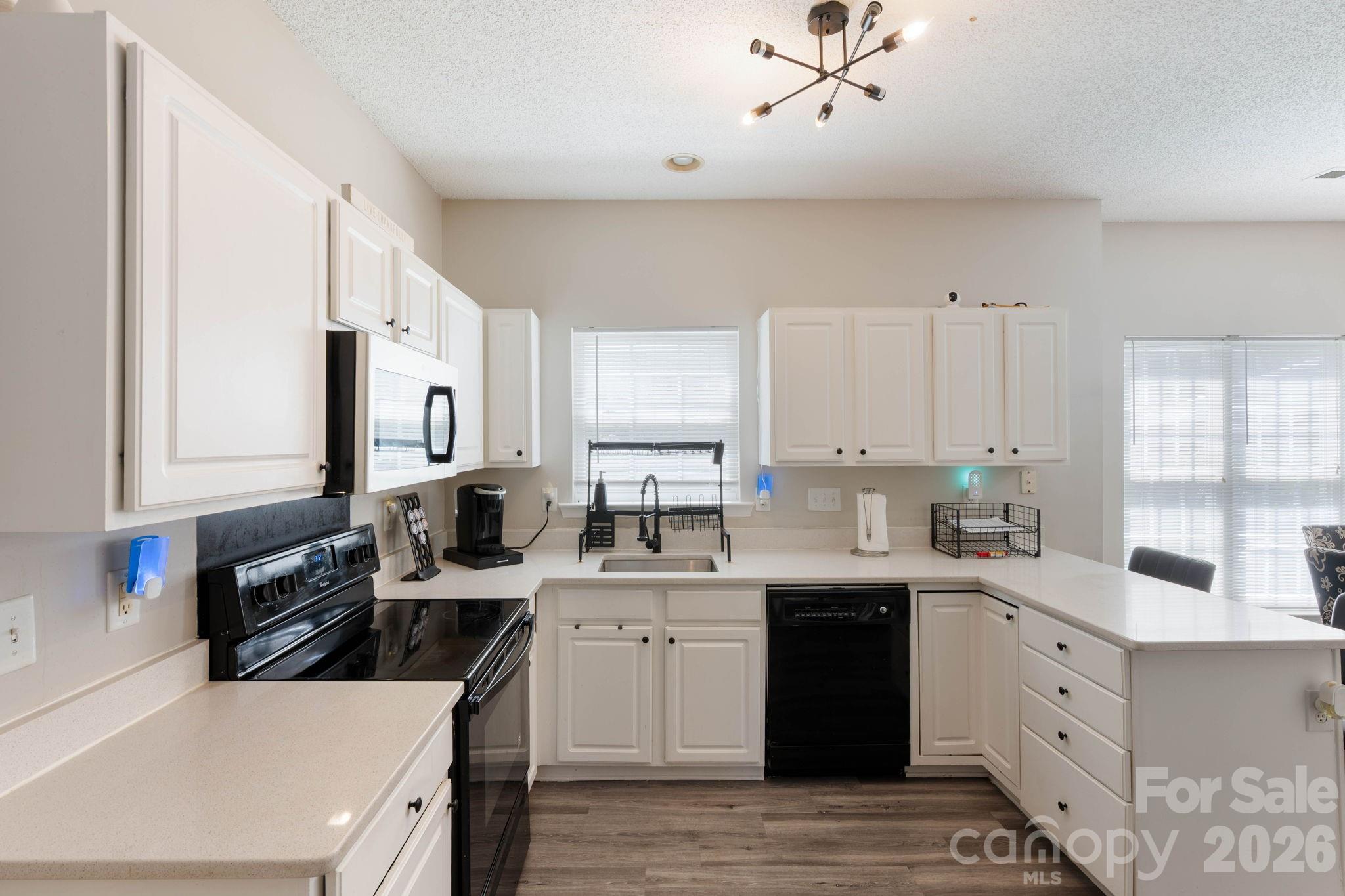 5782 Dove Point Dr SW, Concord, NC 28025