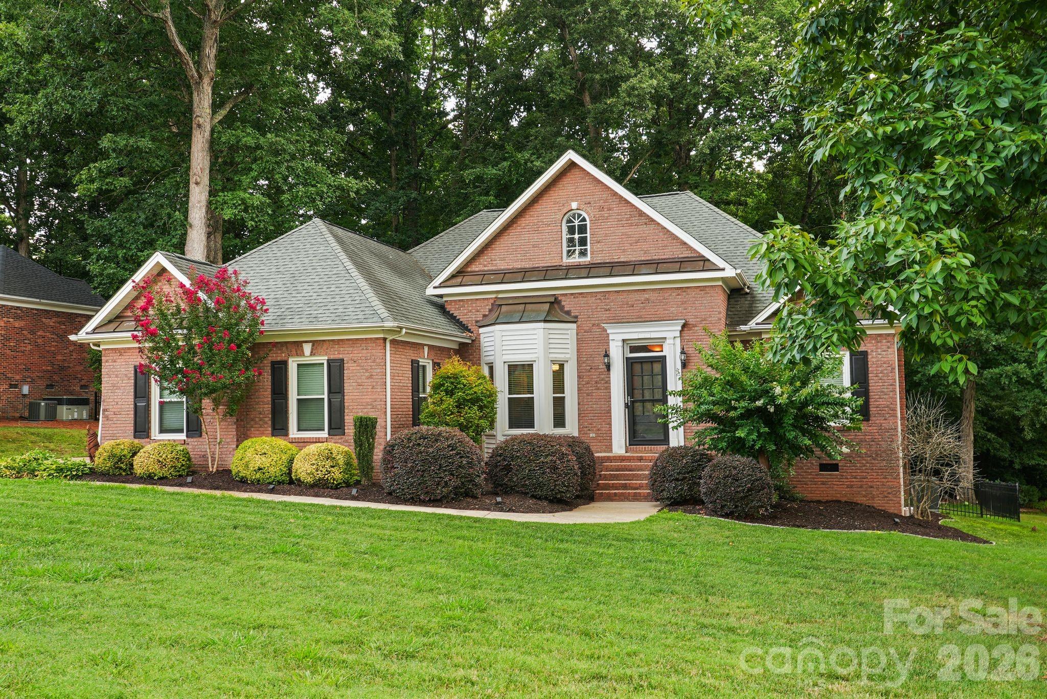 4437 Shannamara Dr, Matthews, NC 28104