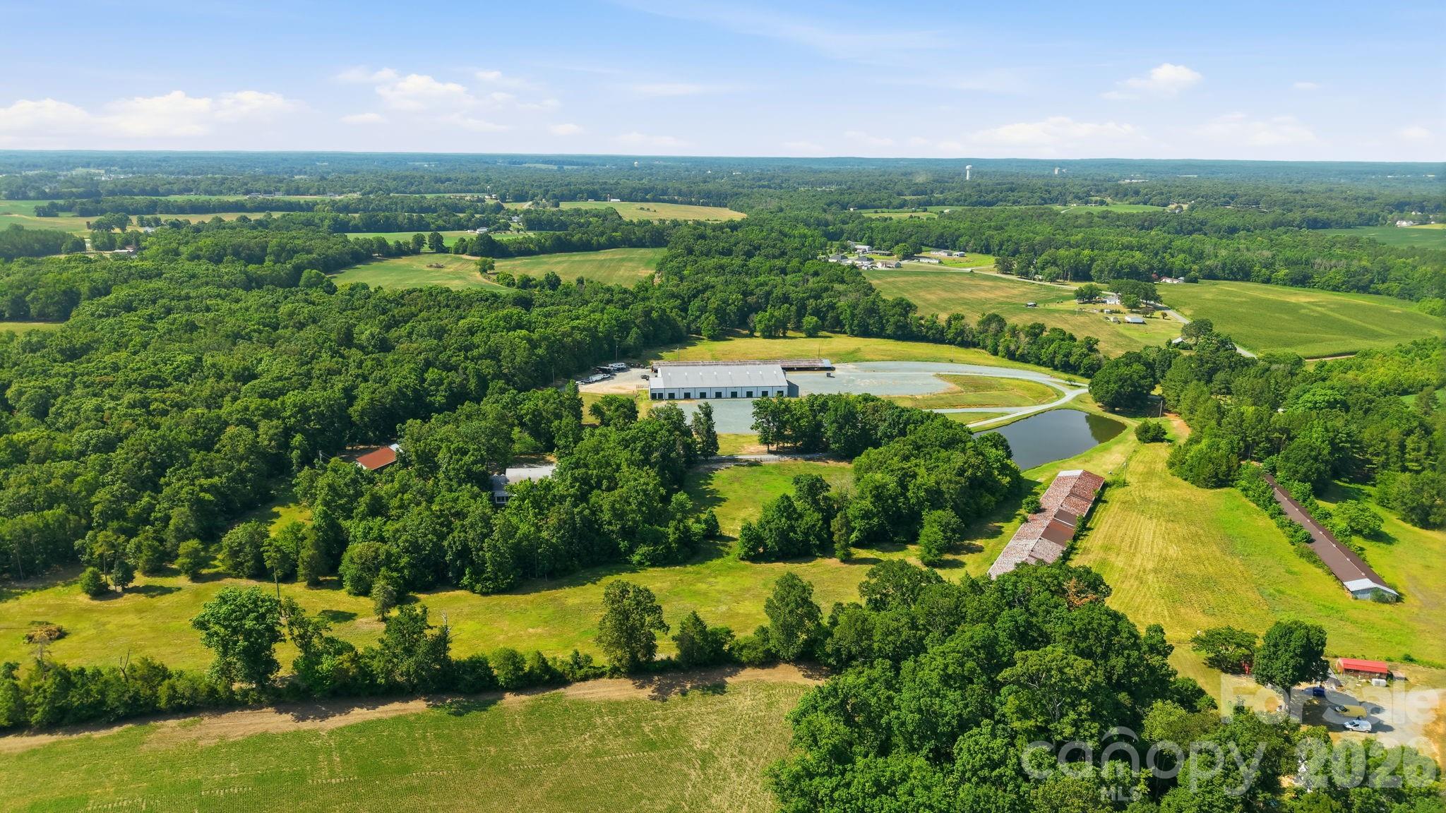 1916 Mcintyre Rd, Wingate, NC 28174