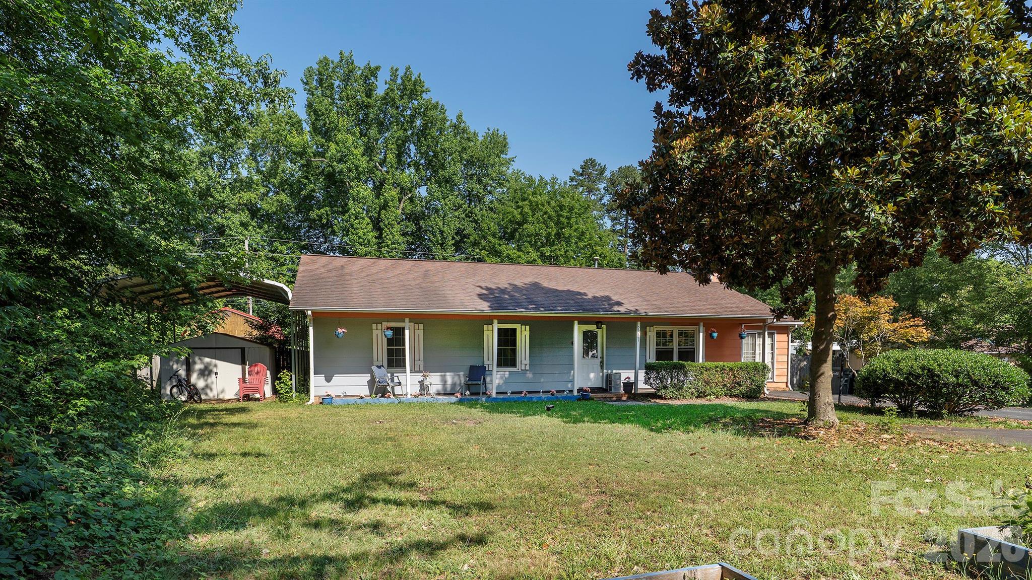 2521 Kempsar Ln, Monroe, NC 28110