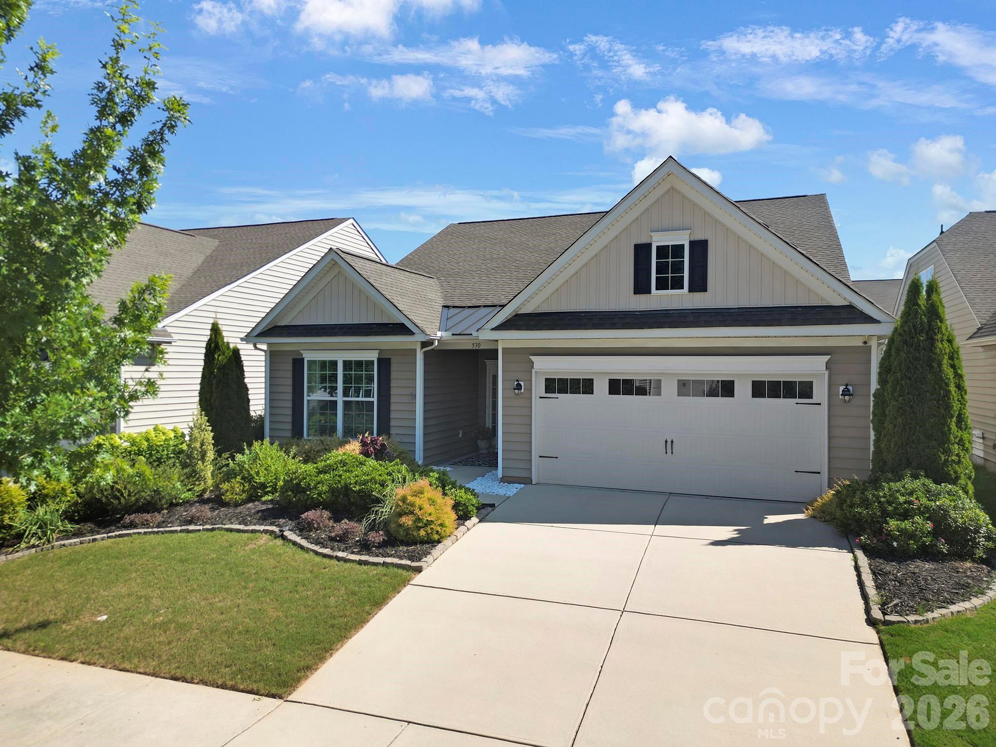 530 Livingston Dr, Lancaster, SC 29720